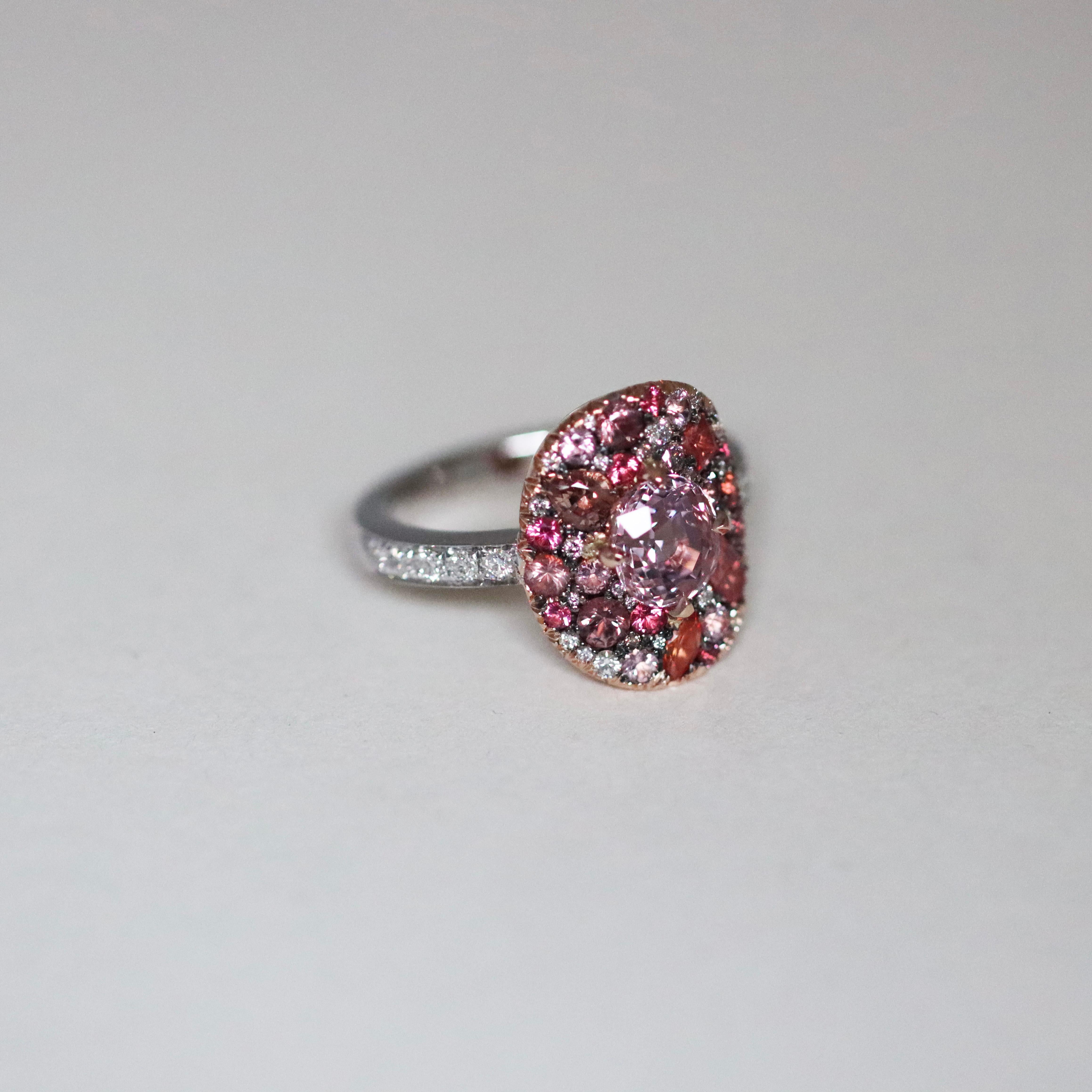 Joke Quick Spinello birmano Padparadscha  Anello con zaffiro Pink Diamond in vendita 2
