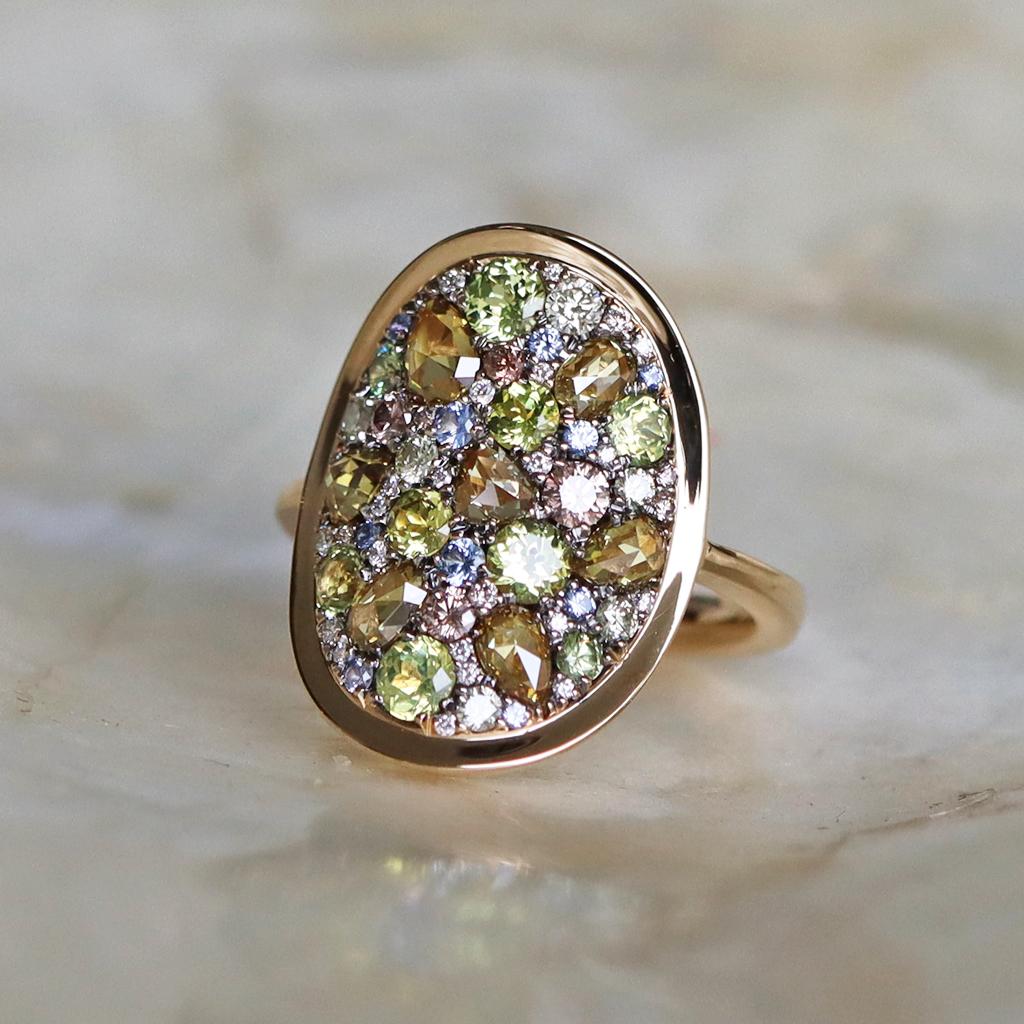schneller Chrysoberyll-Saphir-Ring mit gelbem, rosa-weiem Diamanten im Rosenschliff (Art nouveau) im Angebot