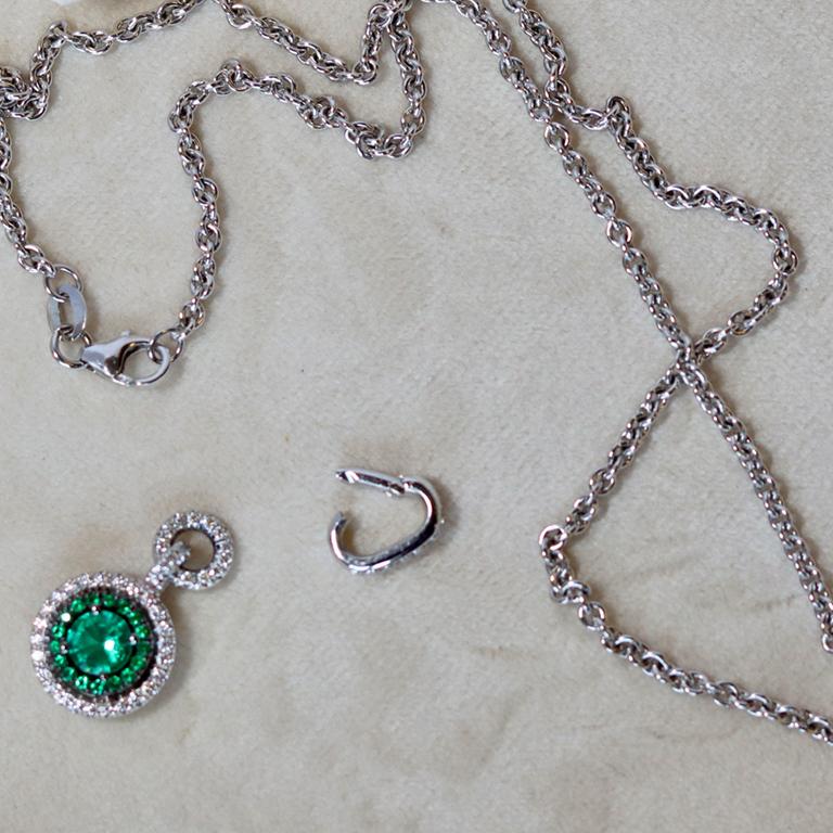 Joke Quick Handmade Mismatched Columbian Emerald and Diamond Earrings 8