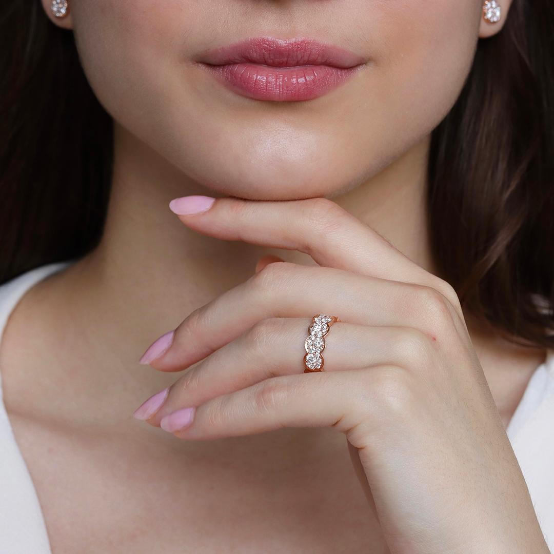 Joke Quick Rose Gold 0.70 ct. Diamond Pave Stud Earrings For Sale 4