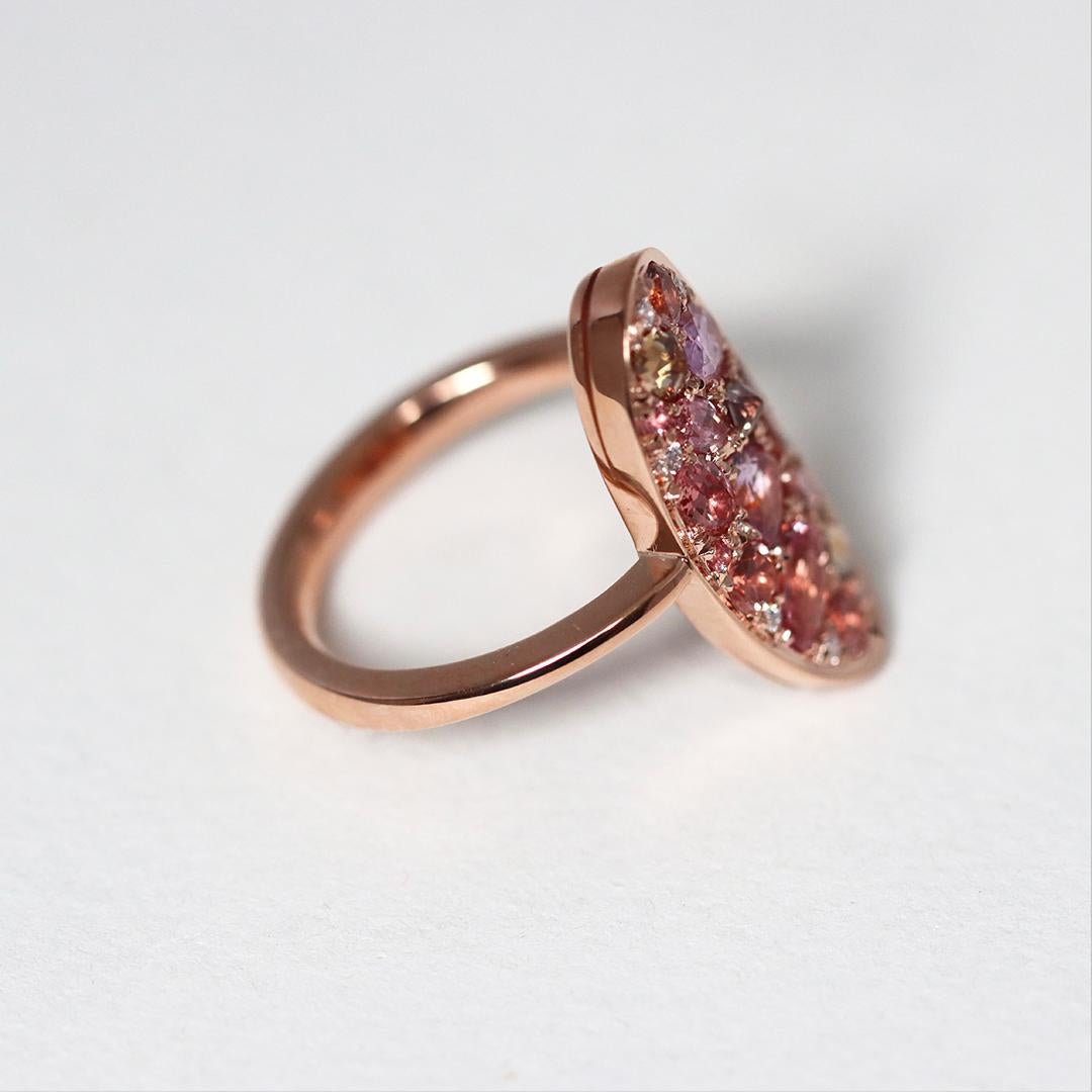 Contemporary Joke Quick Rose gold Padparadscha Sapphire Diamond Pavé Mosaic Ring
