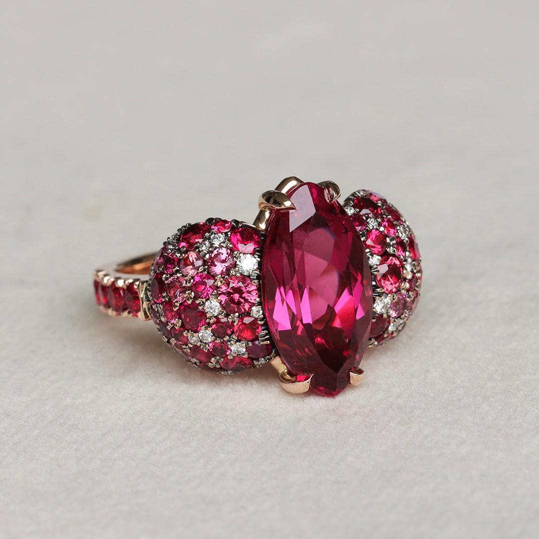 Joke Quick Rubelita Rubí Rojo Espinela Padparadscha Zafiro Anillo Coctail en Nuevo estado para la venta en Antwerp, BE