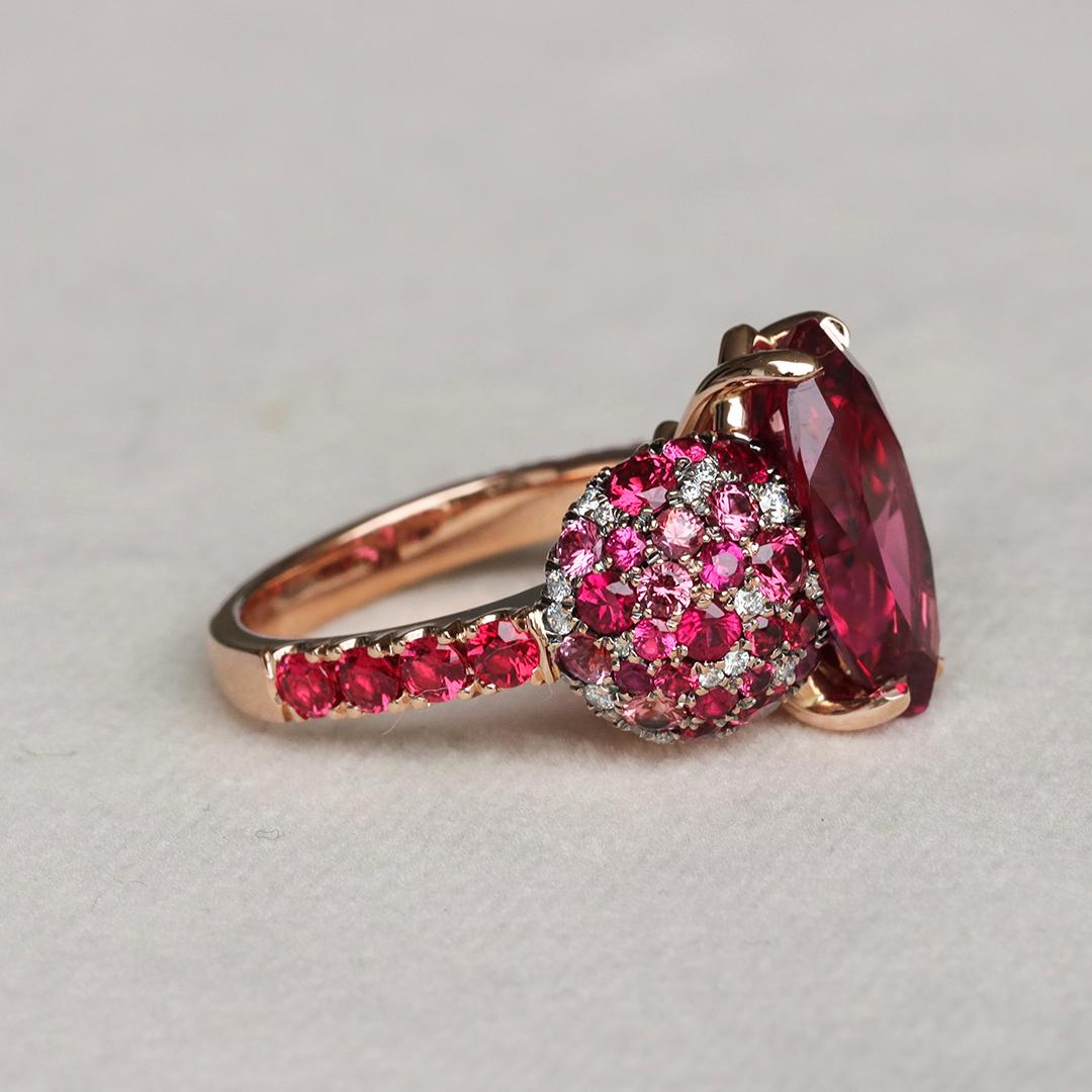Marquise Cut Joke Quick Rubellite Ruby Red Spinel Padparadscha Sapphire Coctail Ring For Sale