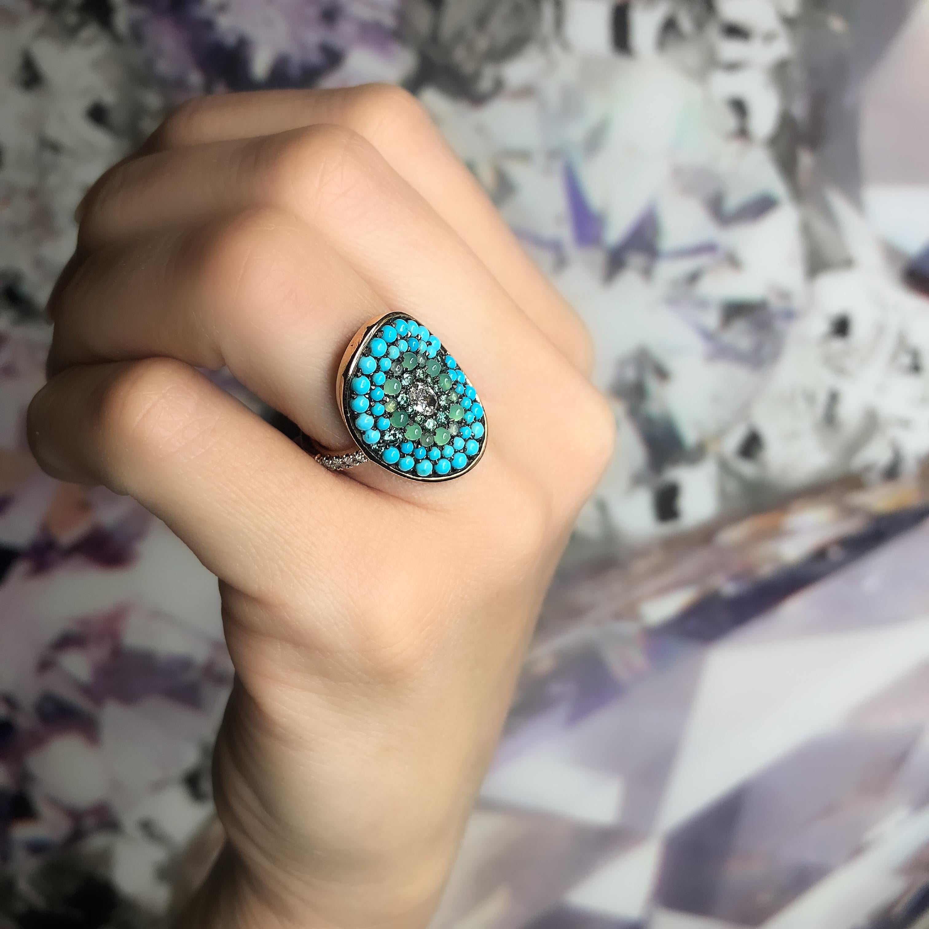 Round Cut Joke Quick Turquoise, Chrysophrase & 0, 61 carat Diamond ring