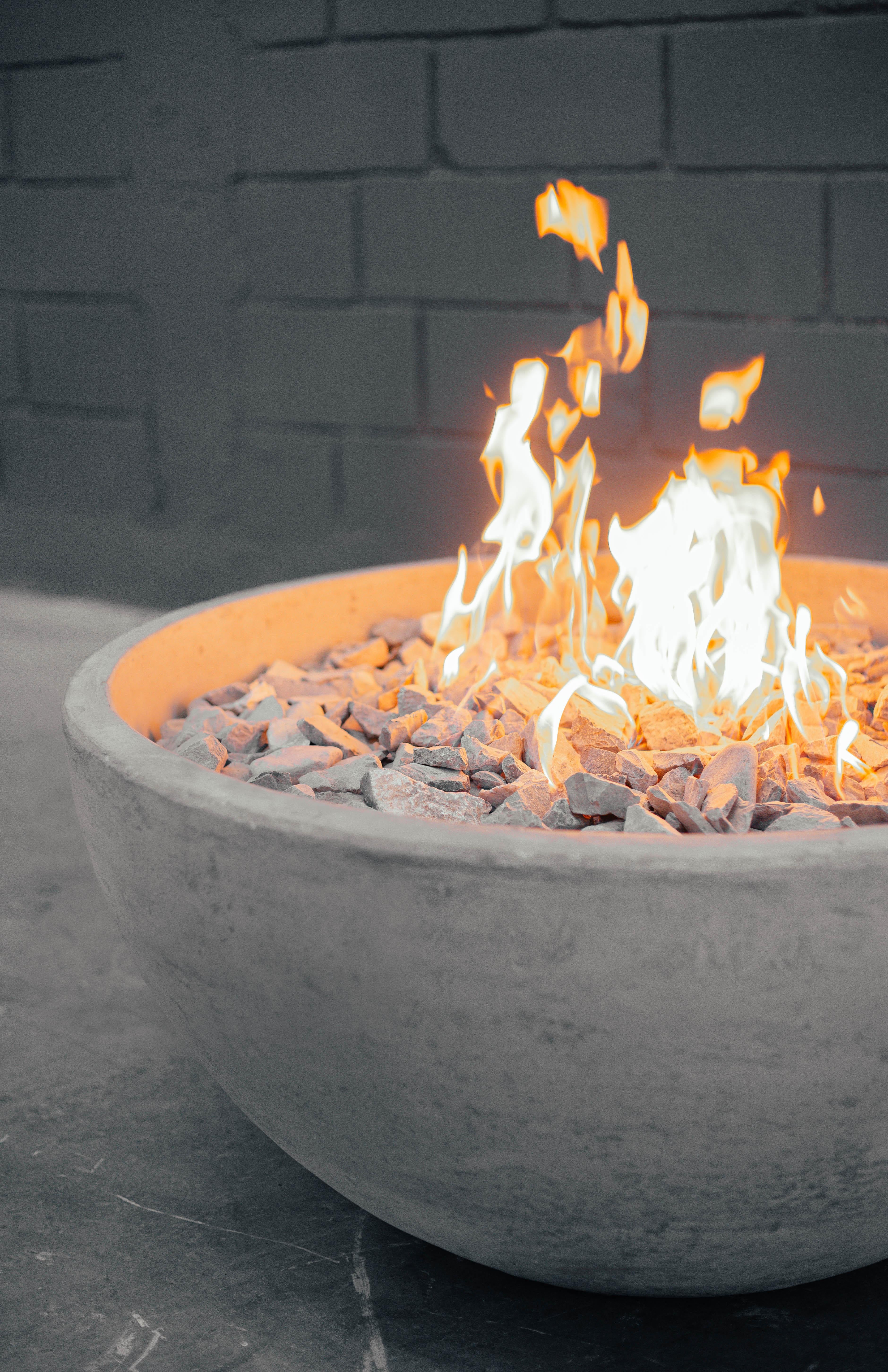 Modern Jolla Uno Fire Bowl by Andres Monnier