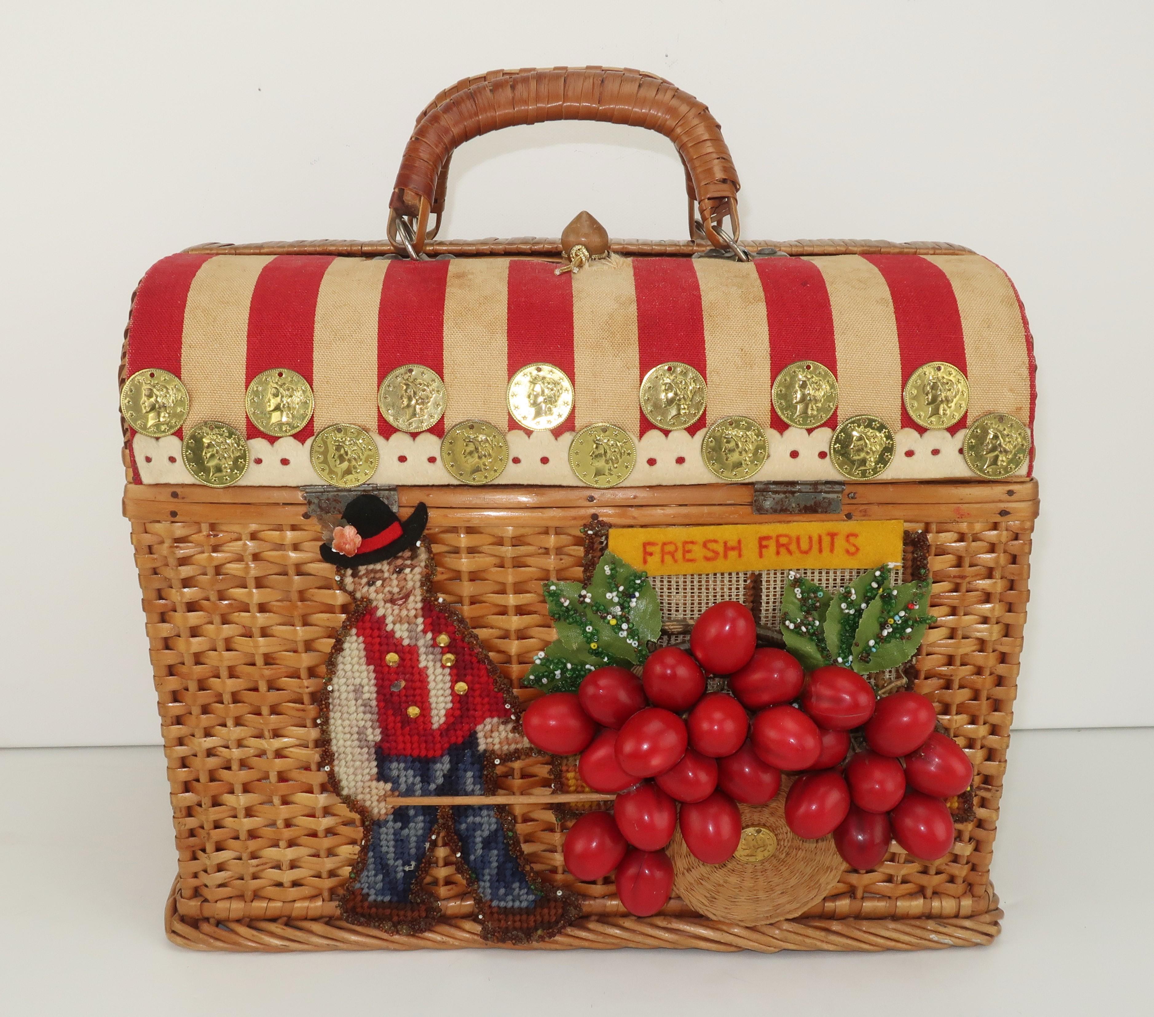 Get your fresh fruits here!  And your novelty handbags!  This 1950's charmer is by Jolles Original of Austria.  Jolles has quite a storied history in the world of 20th century handbag design both due to the artistic mastery of their handmade petit