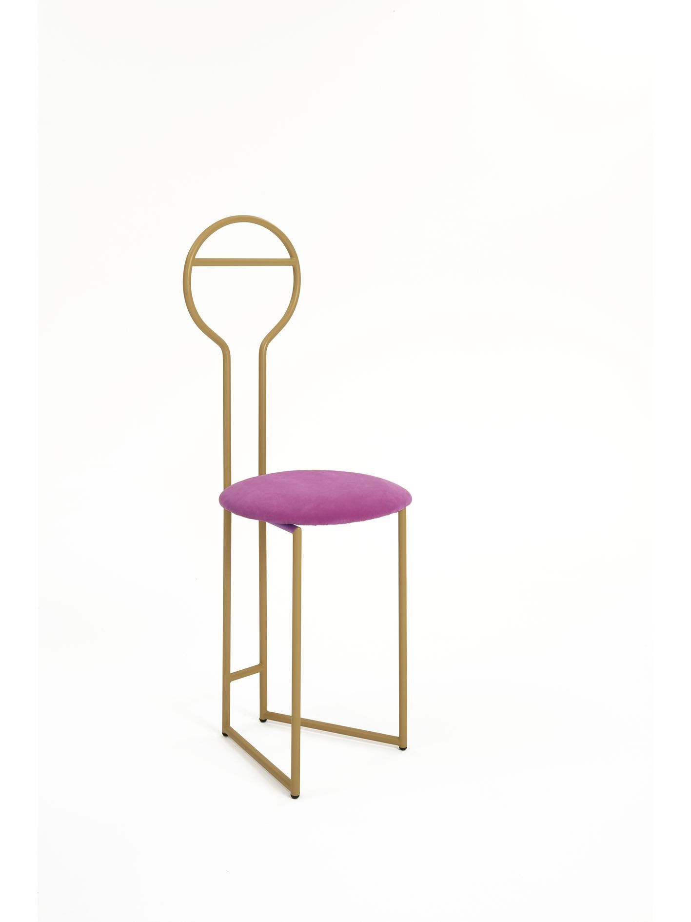 Joly Chairdrobe design Lorenz + Kaz, 2019
Made of gold powder-coated metal with padded cushion seat in green velvet fire class E1 (the listed version). Available in 4 different fabric categories, including linen, felt, leather, eco-leather,