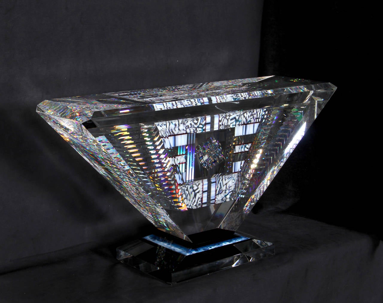 Island Jewel, Unique Cut Glass OP Art Sculpture by Jon Kuhn For Sale 1