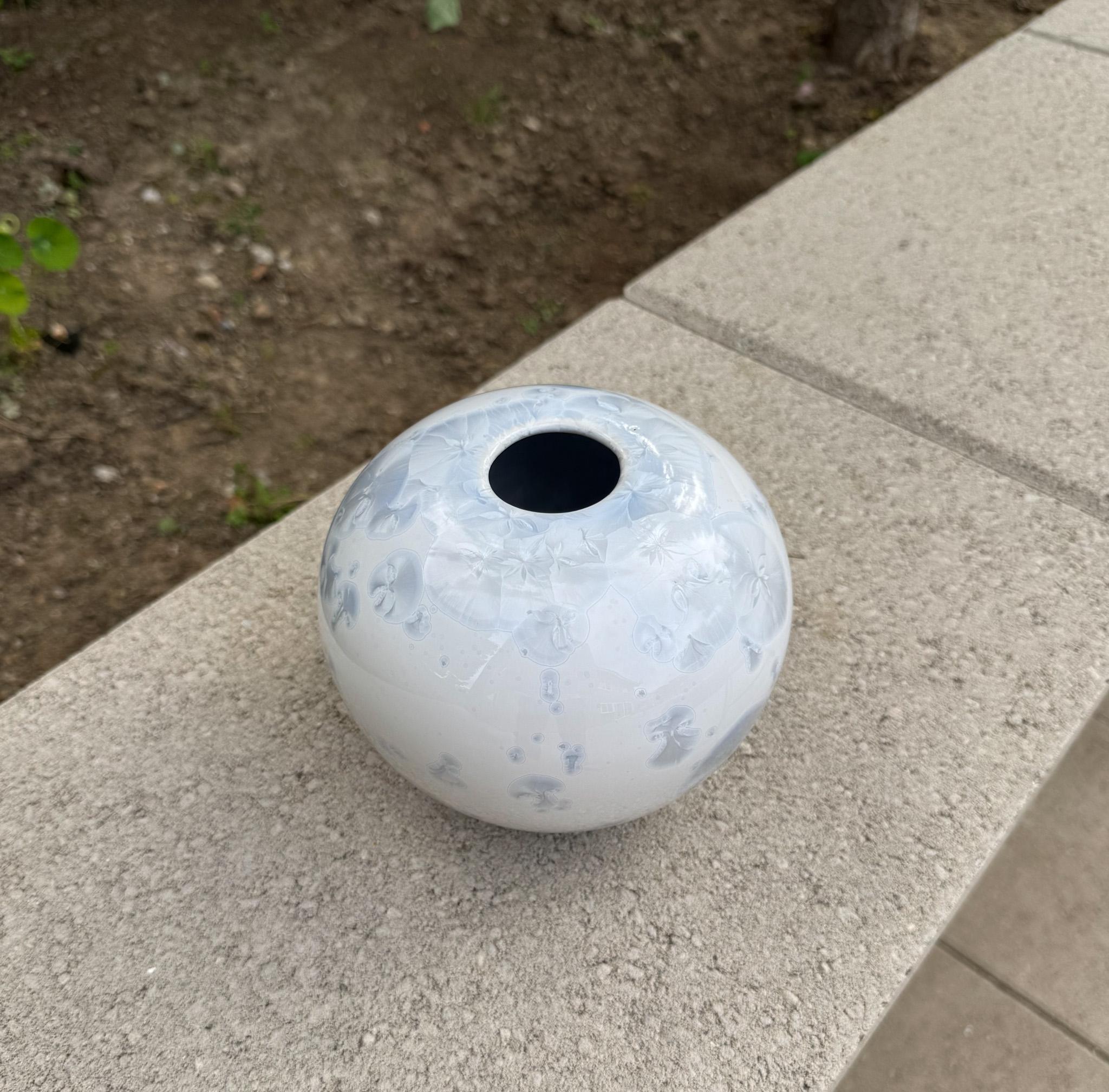 Jon Price Crystalline Glaze Ceramic Vase, California, circa 1985 For Sale 4