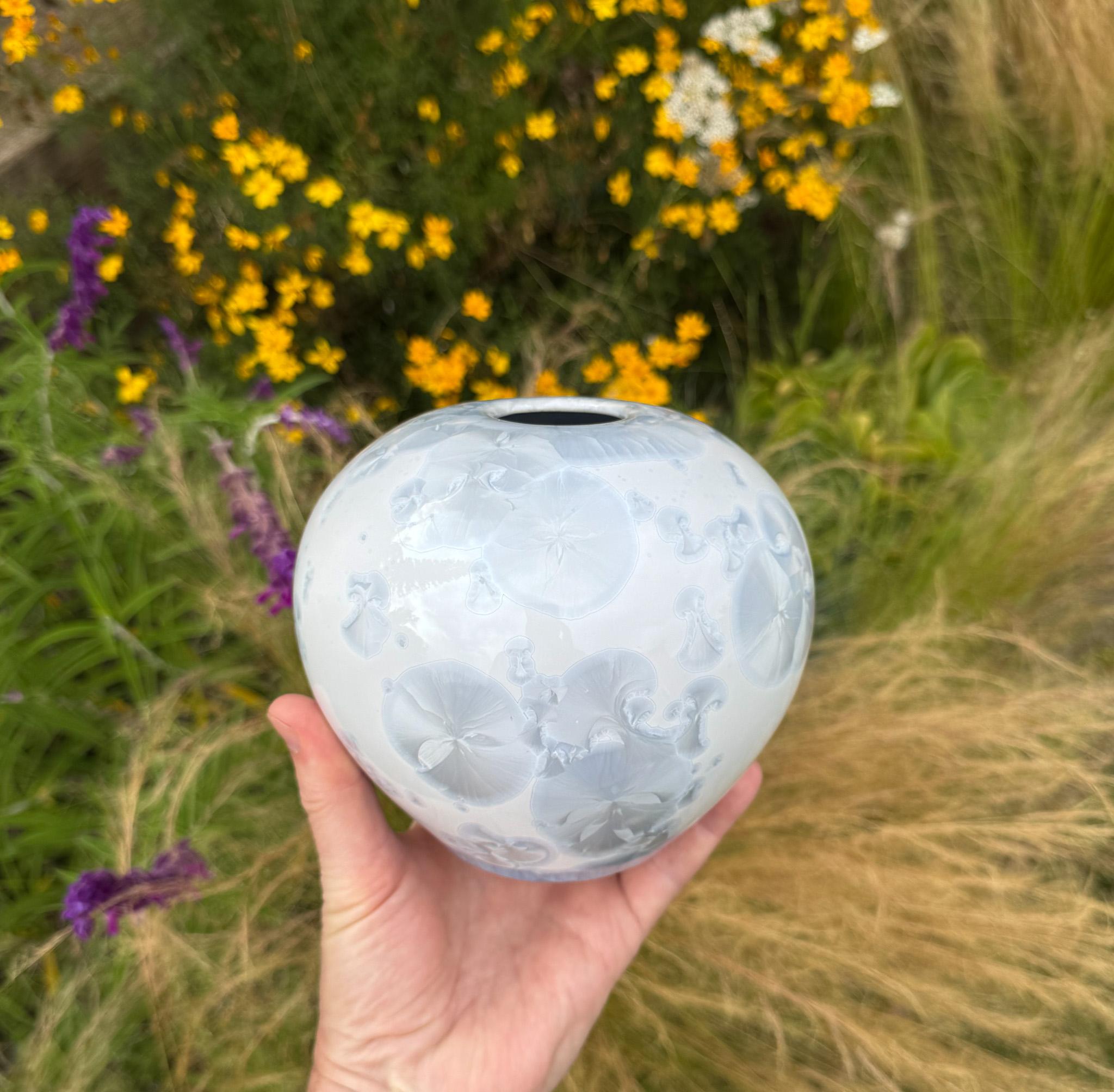 Jon Price Crystalline Glaze Ceramic Vase, California, circa 1985 For Sale 5