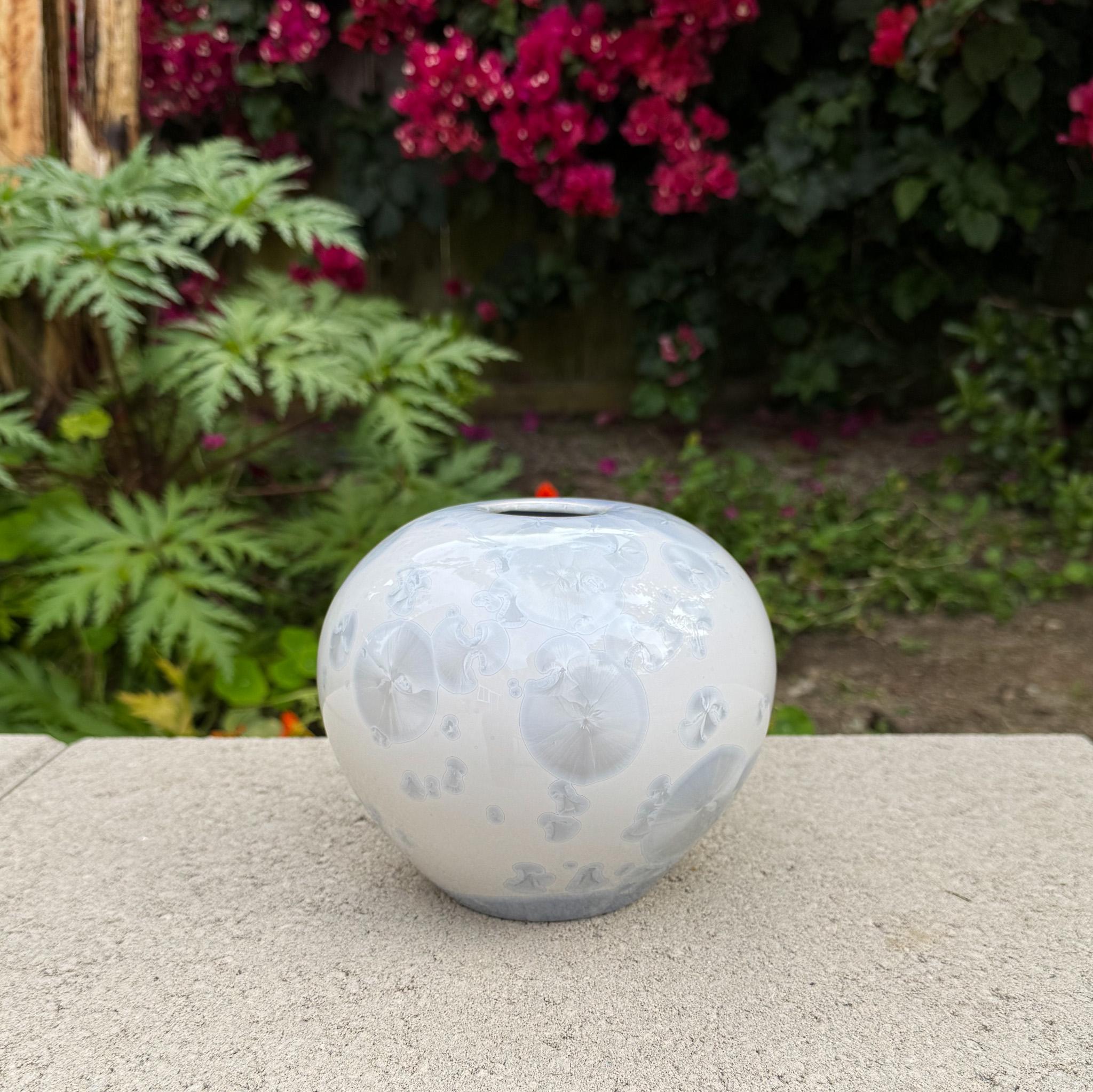 Jon Price Crystalline Glaze Ceramic Vase, California, circa 1985 For Sale 2