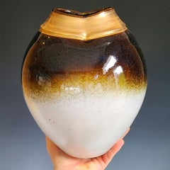 "Scultura vaso in ceramica "Queen Nuance