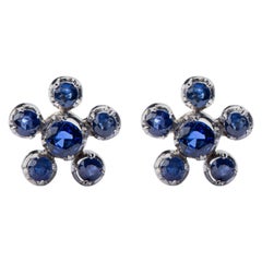Jona 18 Karat White Gold Blue Sapphire Cluster Stud Earrings