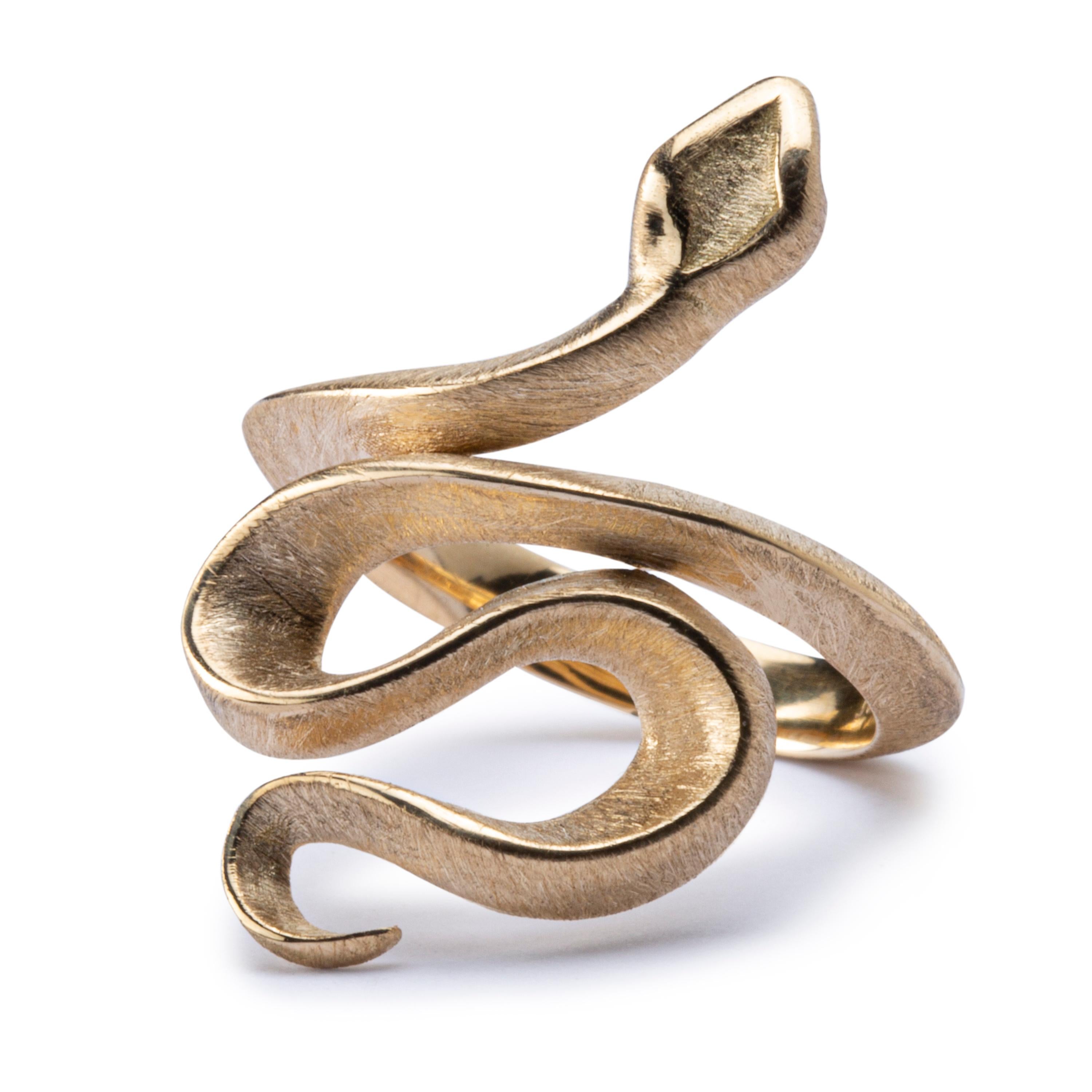 Alex Jona design collection, hand crafted in Italy, 18 Karat brushed yellow gold coil serpent ring. The eyes set with two white diamond eyes. Ring size US 6- EU 12. Can be sized to any specification.

Alex Jona jewels stand out, not only for their