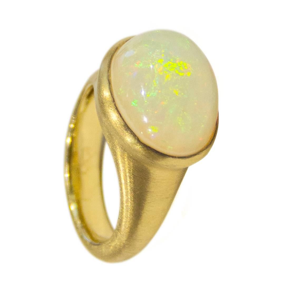 Jona Arlequin Opal Brushed 18 Karat Yellow Gold Ring