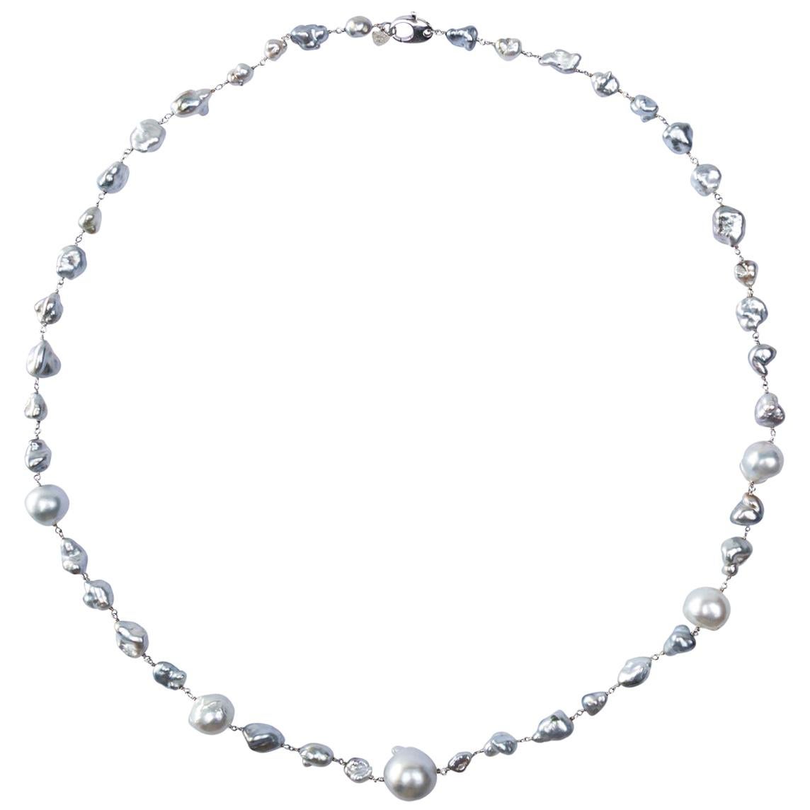 Alex Jona, collier en or blanc 18 carats avec perles baroques des mers du Sud