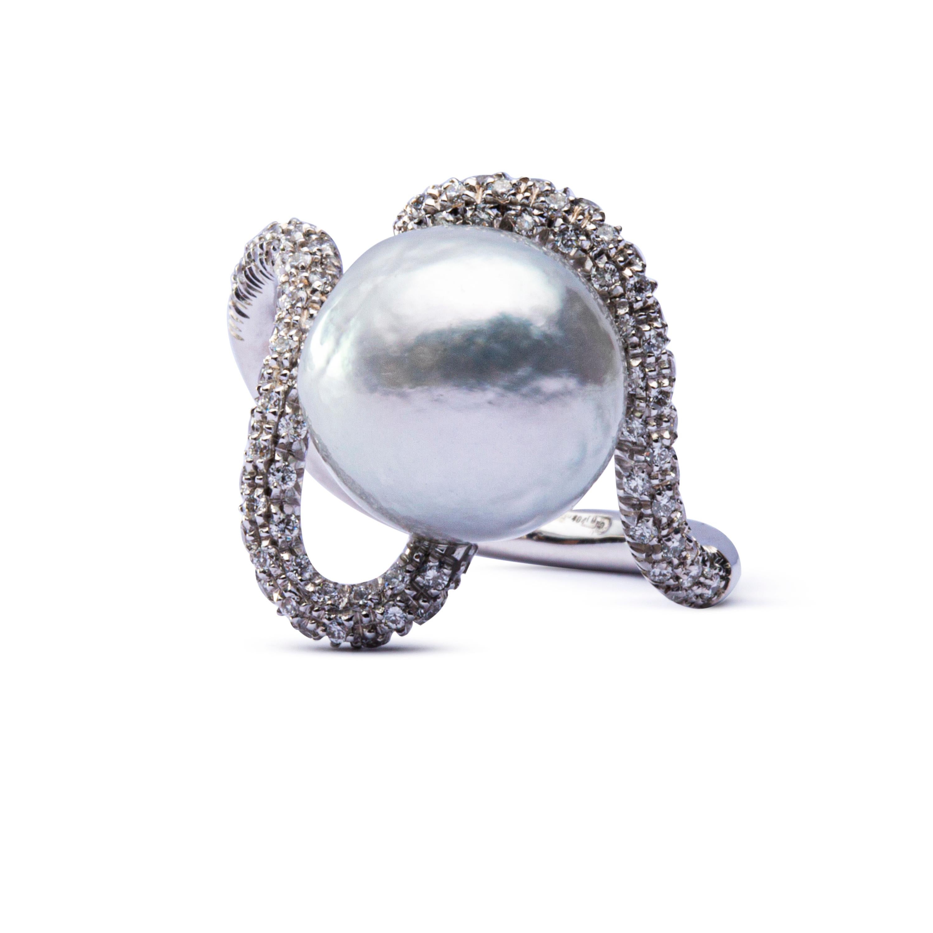 Jona Baroque South Sea Pearl White Diamond 18 Karat White Gold Ring In New Condition In Torino, IT