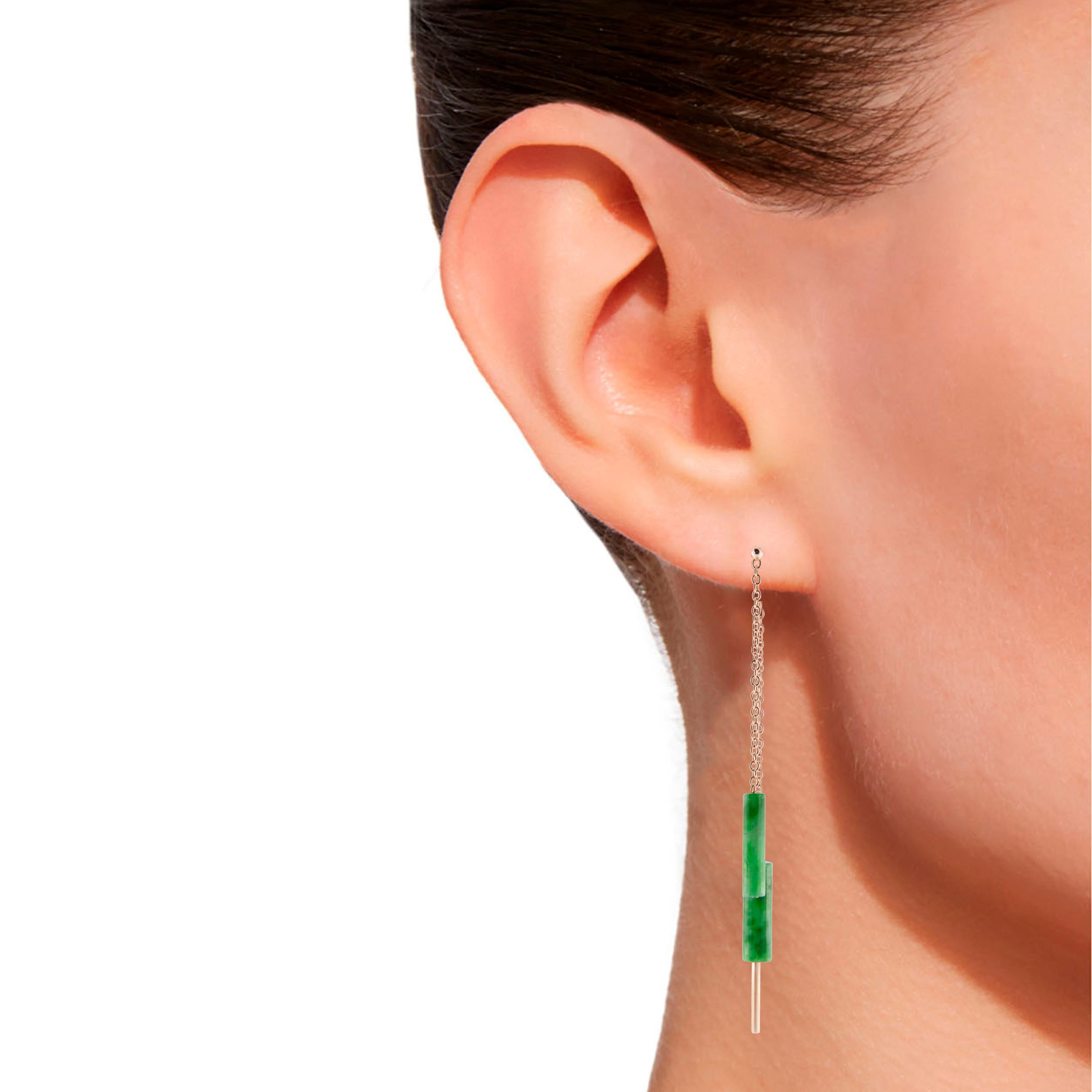Jona design collection, hand crafted in Italy, 18 karat rose gold earrings suspending two Burmese Jade cylinders.
Dimensions : lenght 2.42 in / 6.15 cm - Stone Diameter : from 0.11 in / 2.95 mm  to  0.15 in / 3.96 mm
Lenght: from 0.44 in / 11.33 mm