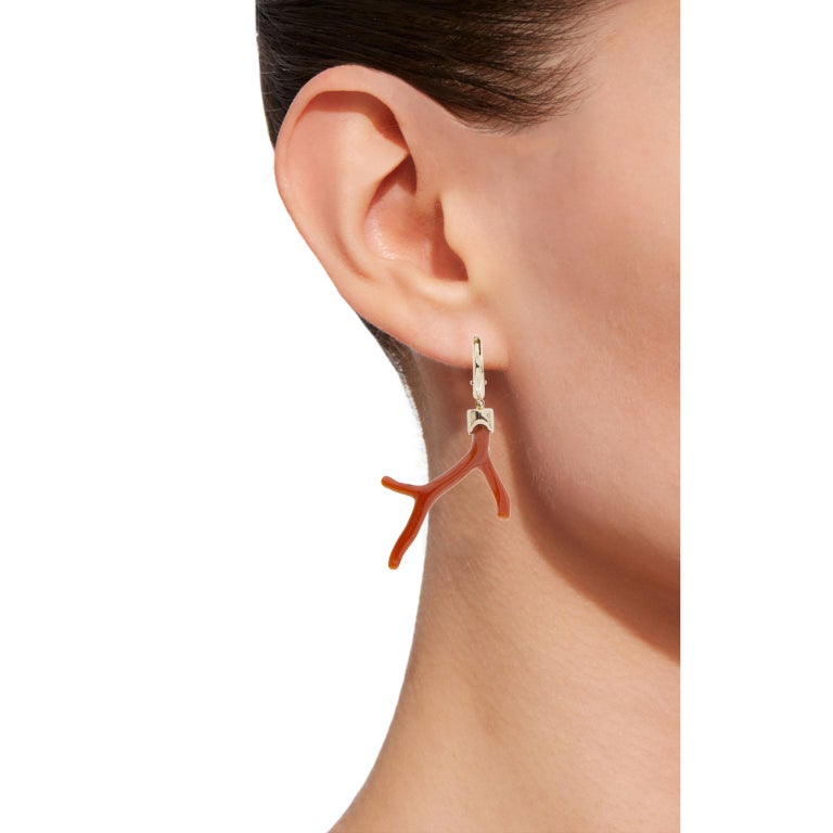 Alex Jona design collection, hand crafted in Italy, pair of 18 karat yellow gold dangle pendant earrings featuring two Japanese coral branches weighing 10.35 carats. 
Dimensions : H from 1.7 to 1.9 in. x W 0.9 in - H from 45,5 mm to 48.4 mm. x W
