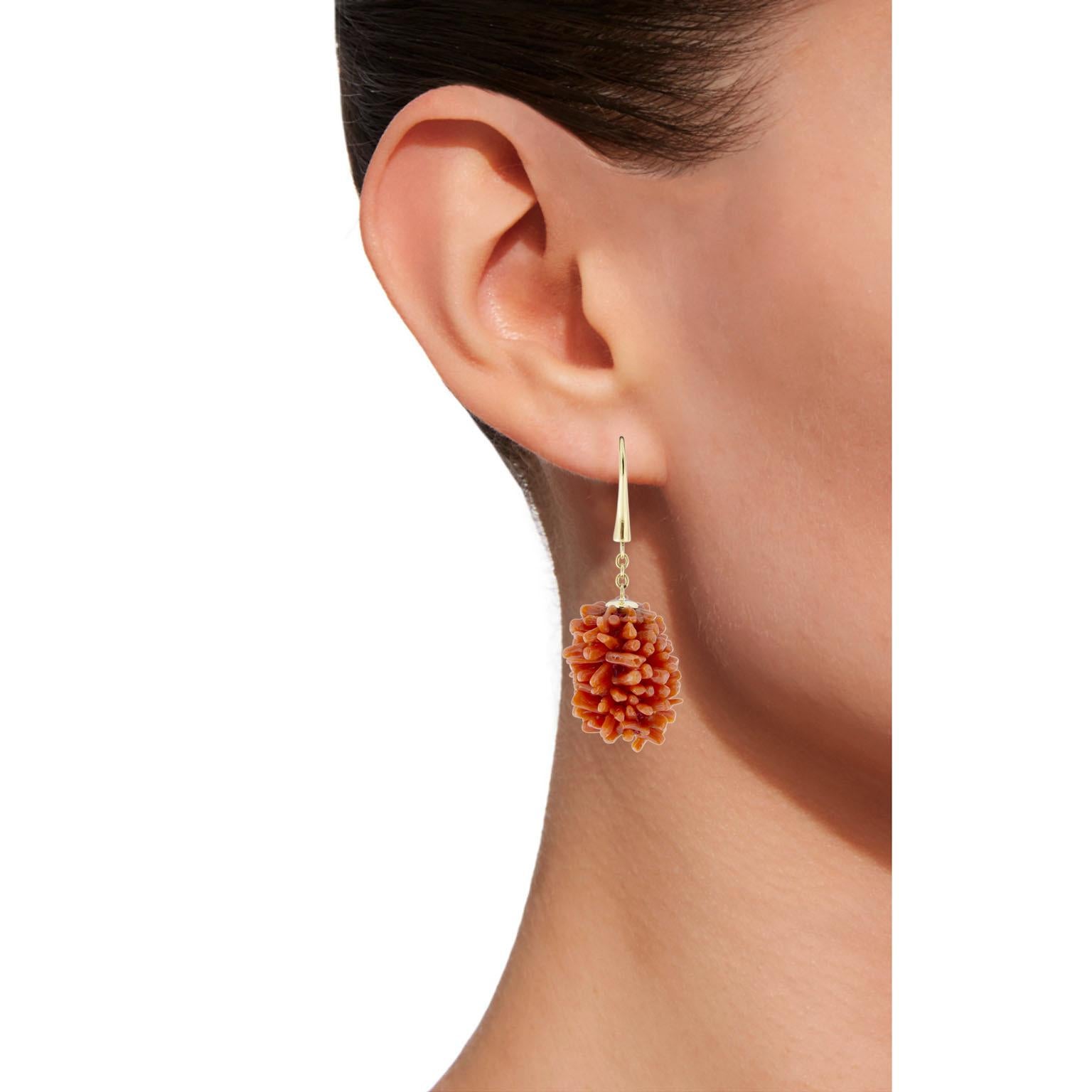 Jona design collection, hand crafted in Italy, 18 karat yellow gold dangle coral pendant earrings. 
Dimensions : L 1.84 in x Diameter 0.70 in - L 4.6 cm x Diameter 17.49 mm
All Jona jewelry is new and has never been previously owned or worn. Each