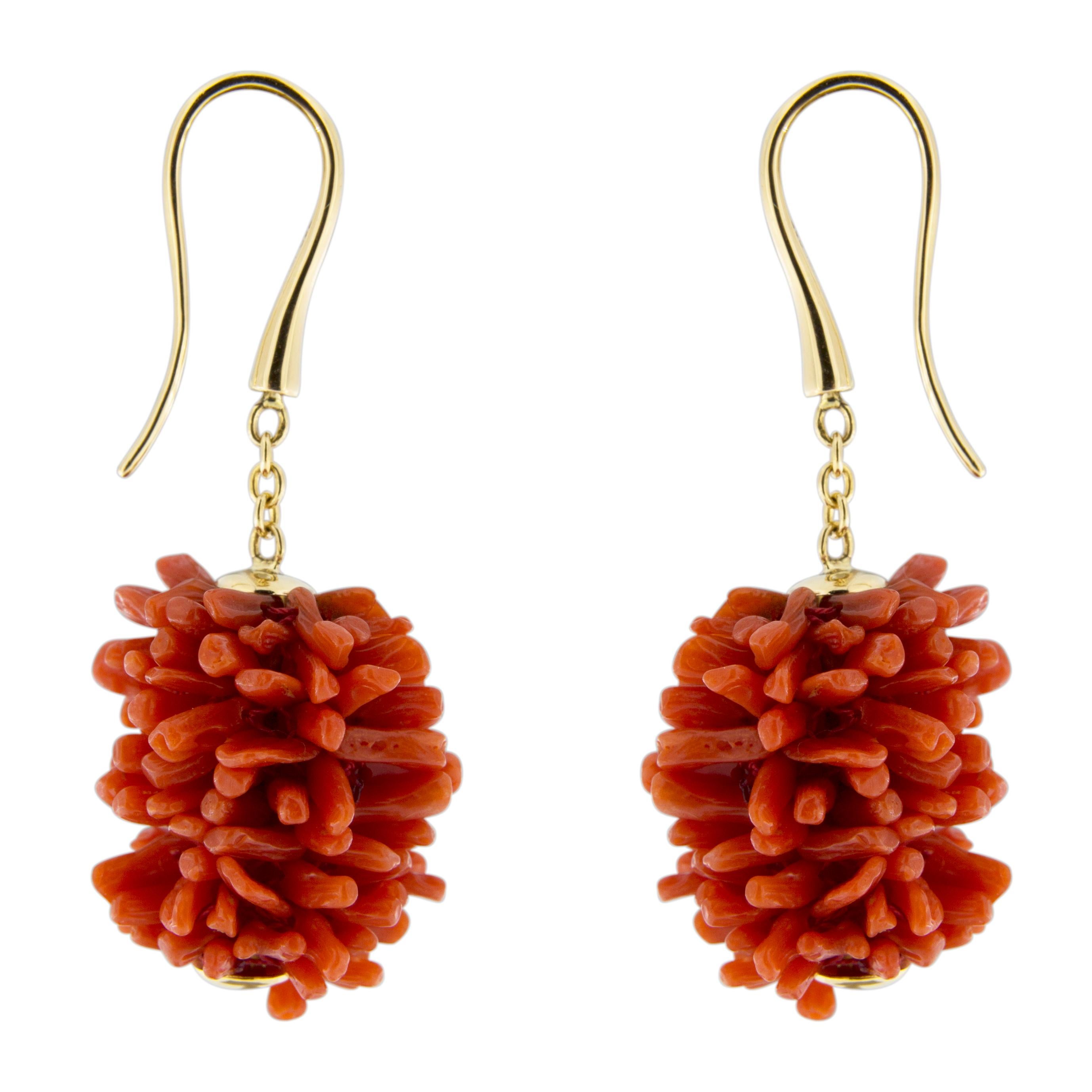 Jona Coral Pompon 18 Karat Yellow Gold Dangle Pendant Earrings In New Condition In Torino, IT