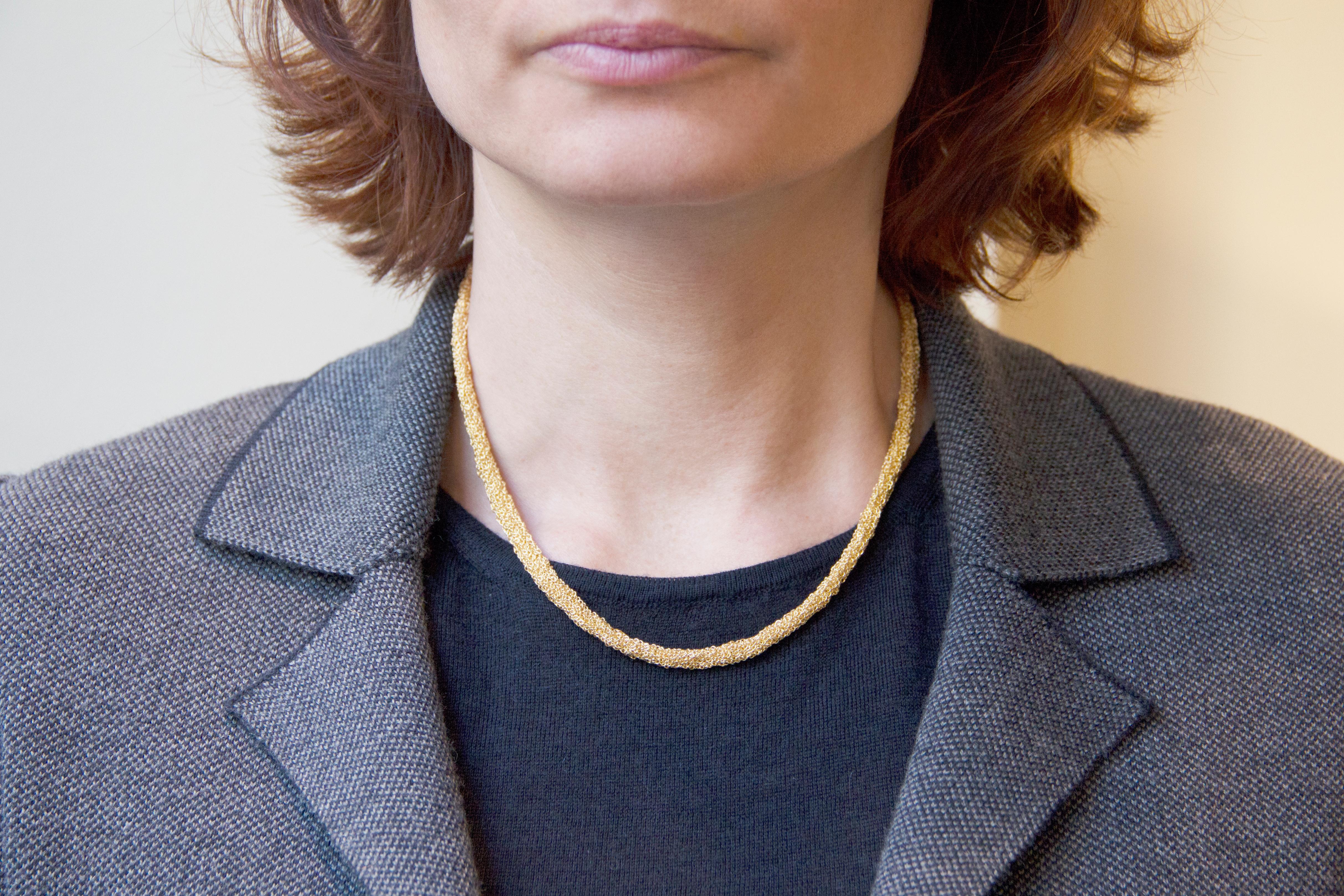 Alex Jona design collection, hand crafted in Italy, gold-plate sterling silver long chain necklace made of woven small chains.
Dimensions : L 17.32 in x D 0.19 in - L 44 cm x D 4.96 mm

Alex Jona jewels stand out, not only for their special design