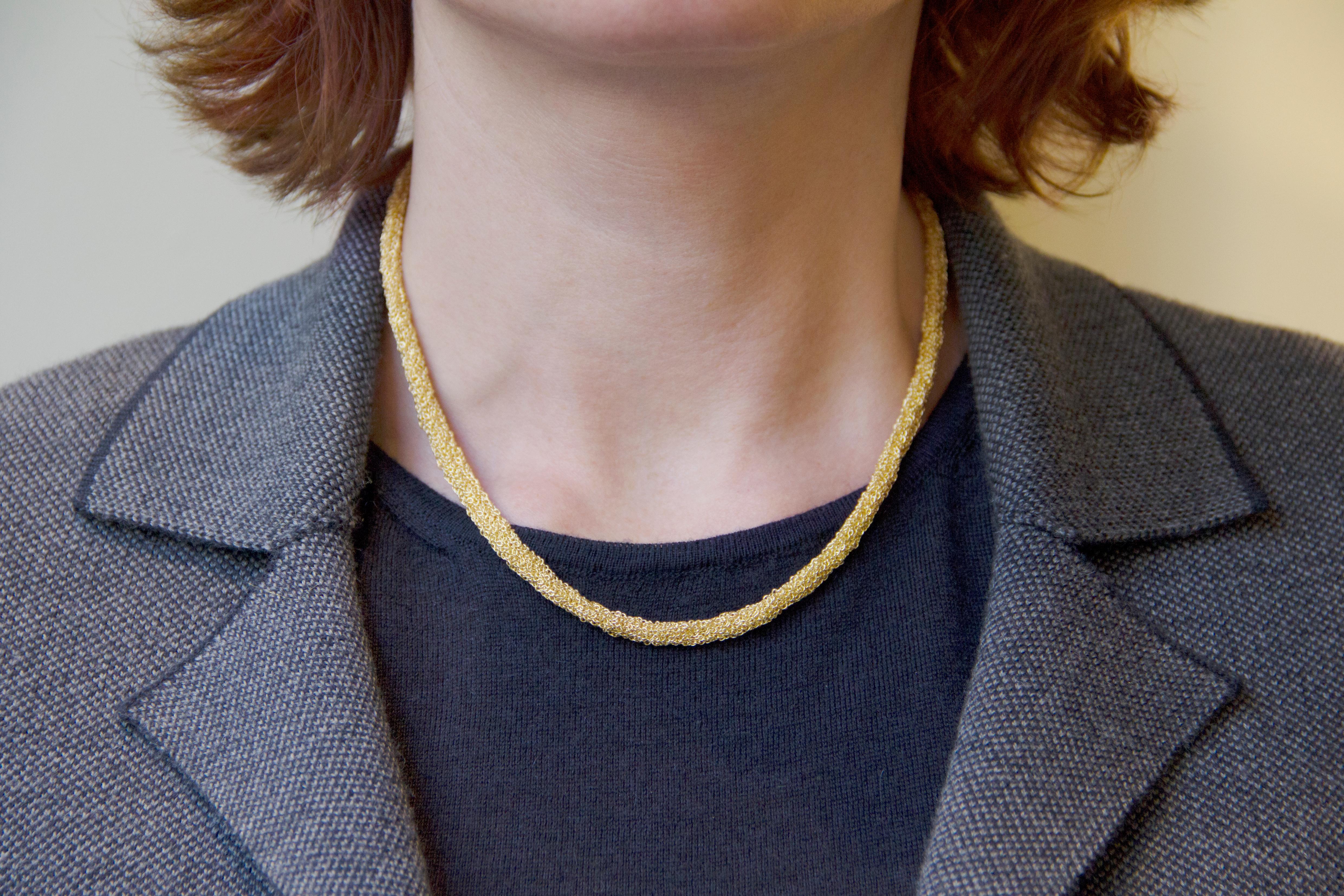 Jona Gold-Platin-Halskette mit gewebter Kette aus Sterlingsilber im Angebot 1