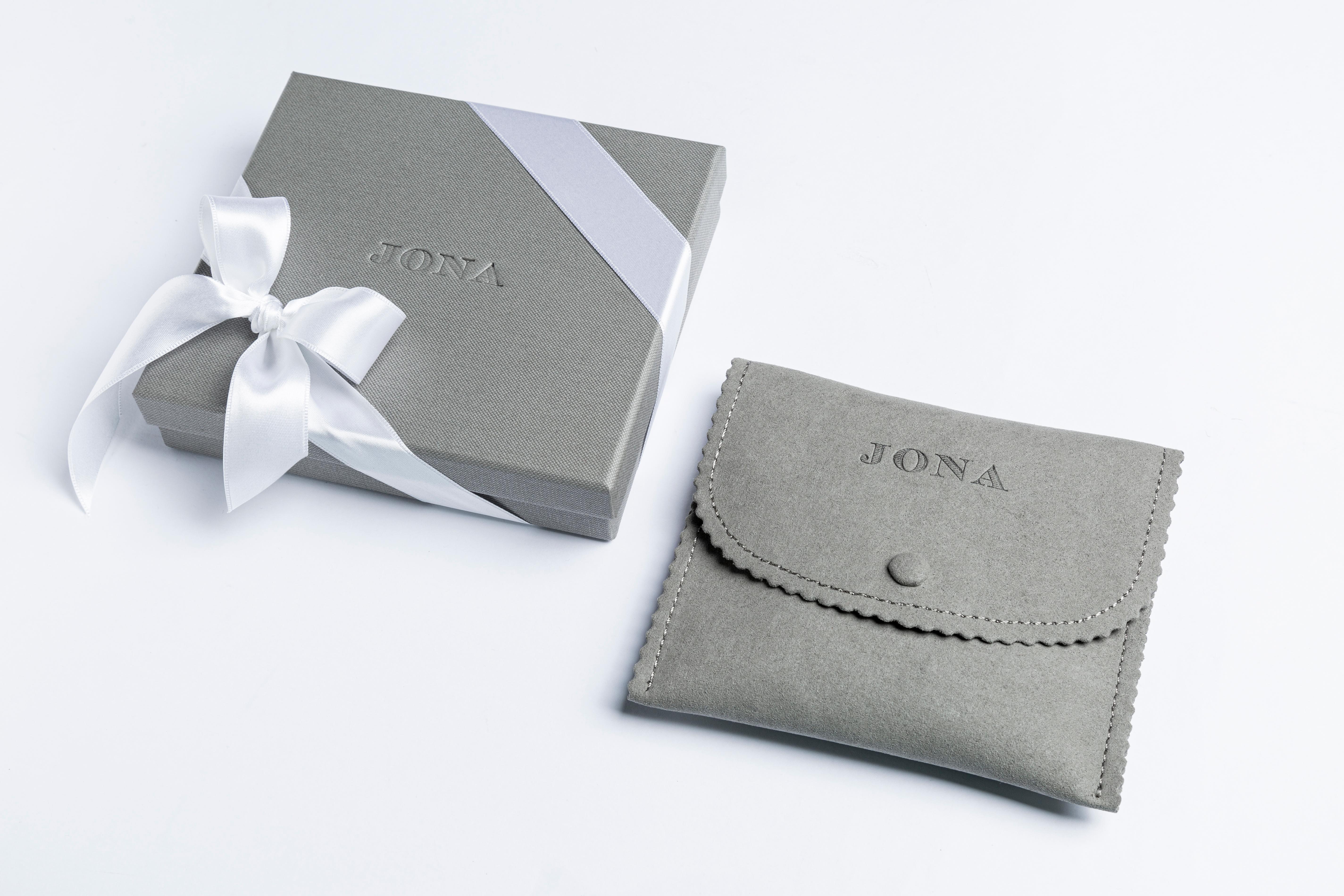 Jona Keshi Grey Pearl 18 Karat White Gold Long Chain Necklace 3