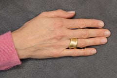 Alex Jona Onda 18 Karat Brushed Yellow Gold Ring Band
