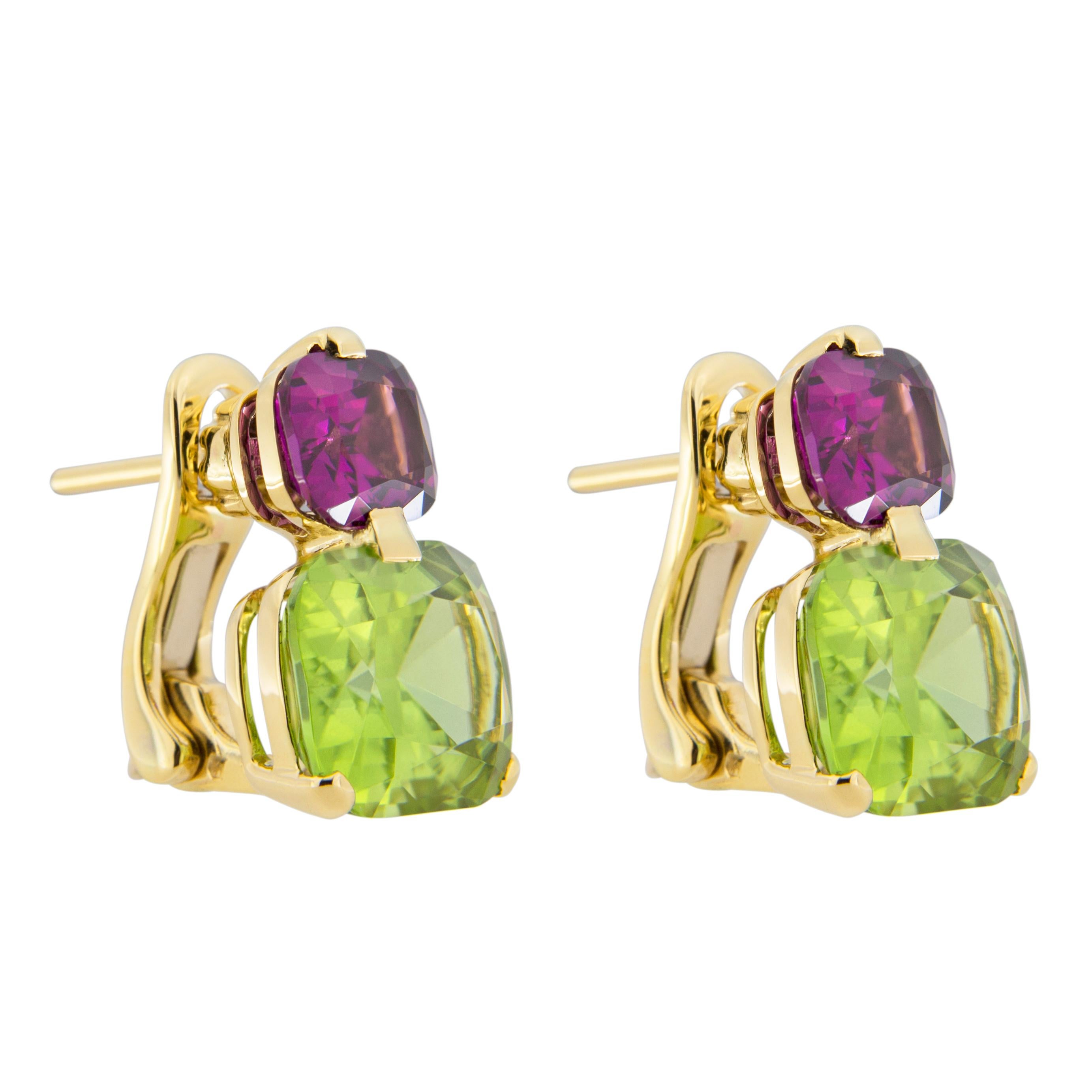 Cushion Cut Jona Peridot Mozambique Purple Garnet 18 Karat Yellow Gold Drop Clip-On Earrings