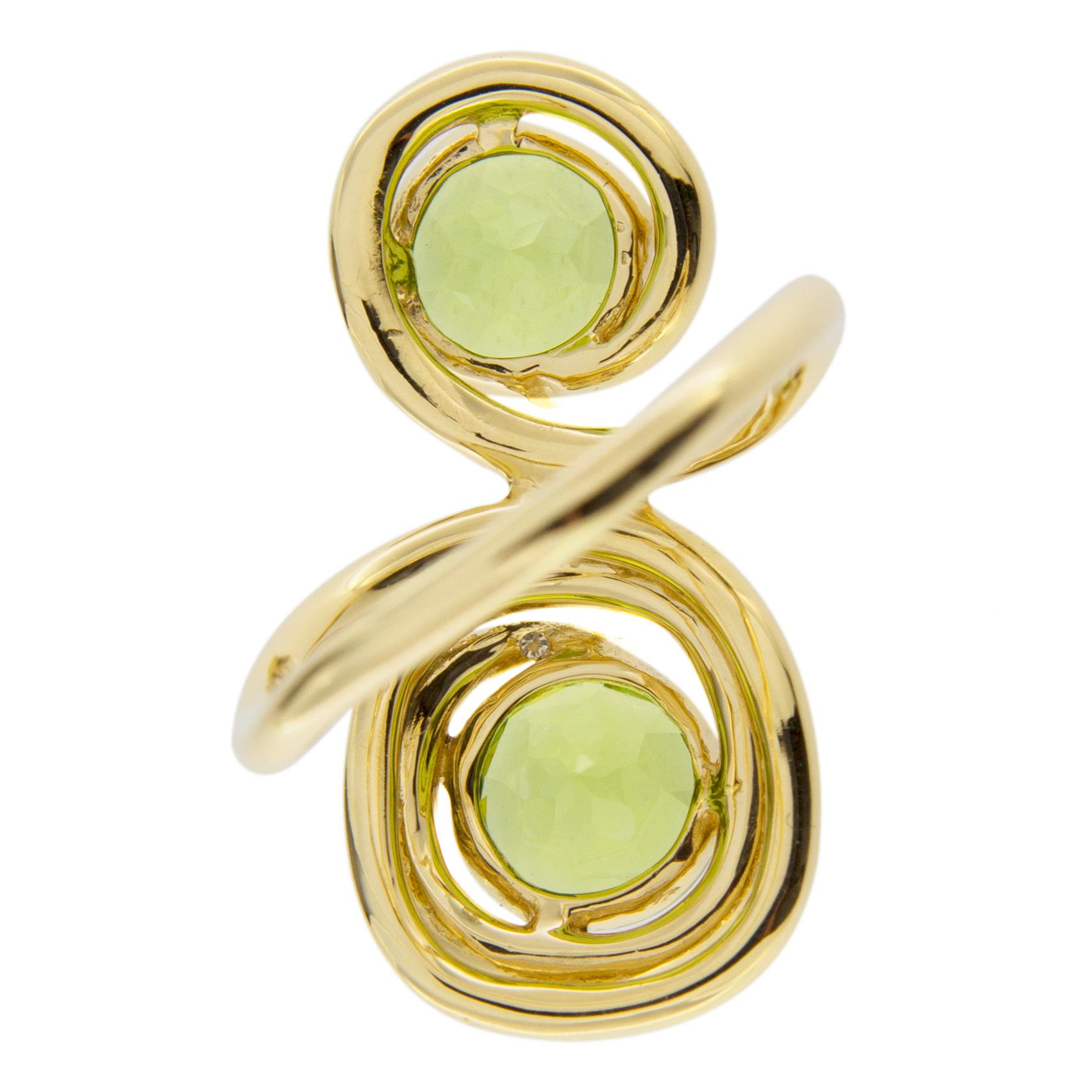 Jona Peridot White Diamonds 18 Karat Yellow Gold Ring 1