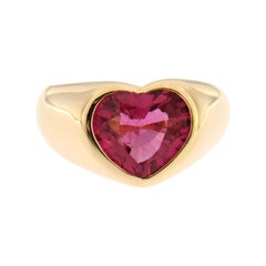 Jona Rubelite Tourmaline 18 Karat Yellow Gold Heart Signet Ring