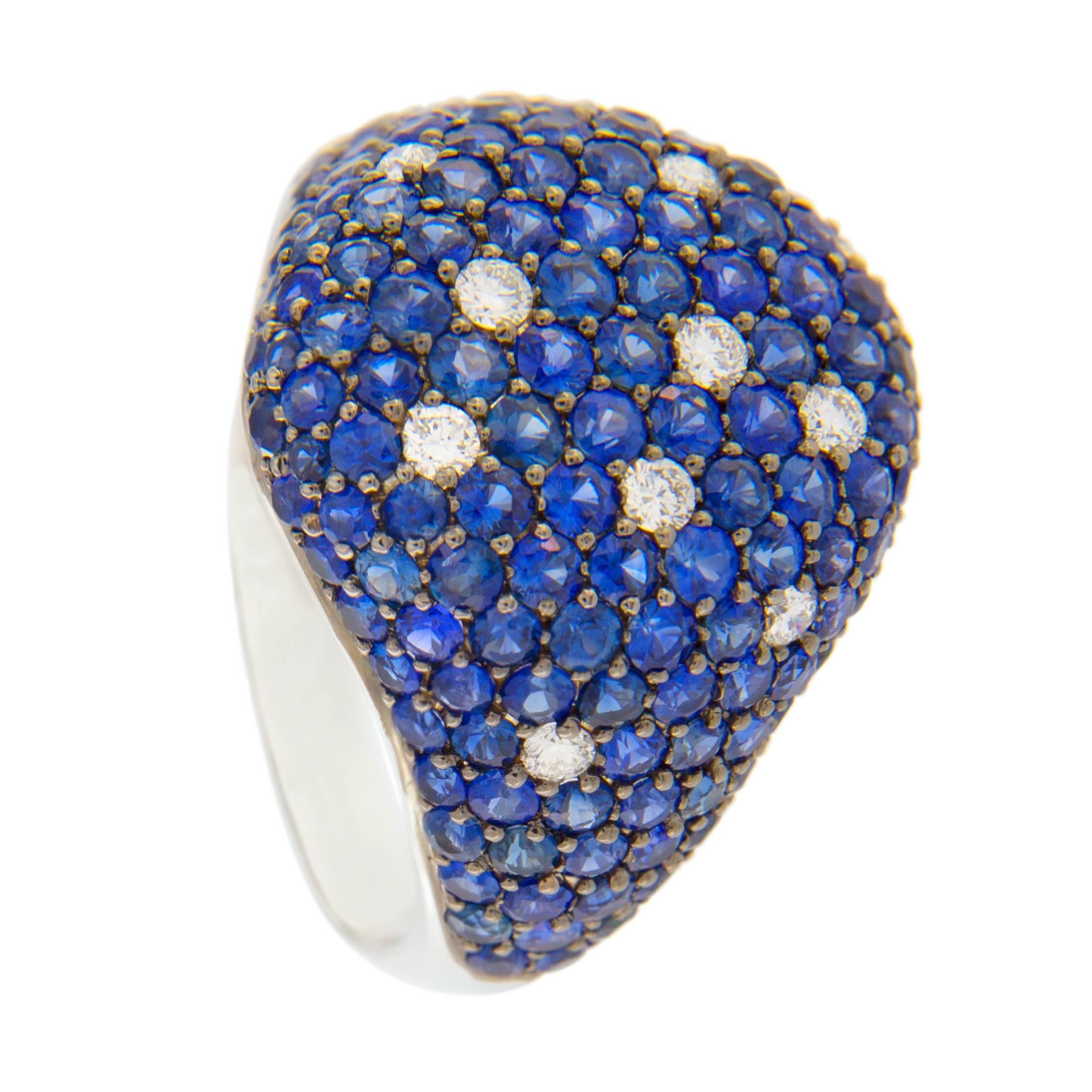 Alex Jona design collection, hand crafted in Italy, 18 karat white gold blue sapphire & white diamond pavé signet ring featuring 3.81 carats of Blue Sapphires and 0.24 carats of white diamonds, F color, VVS1 clarity. Can also be worn as Pinkie