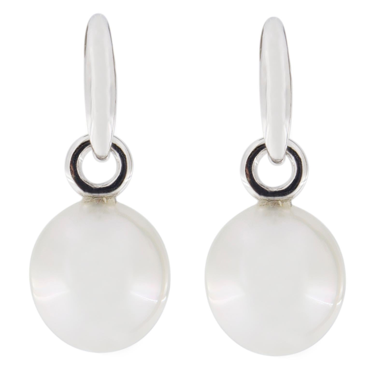 Jona South Sea Pearl 18 Karat White Gold Earrings In New Condition In Torino, IT