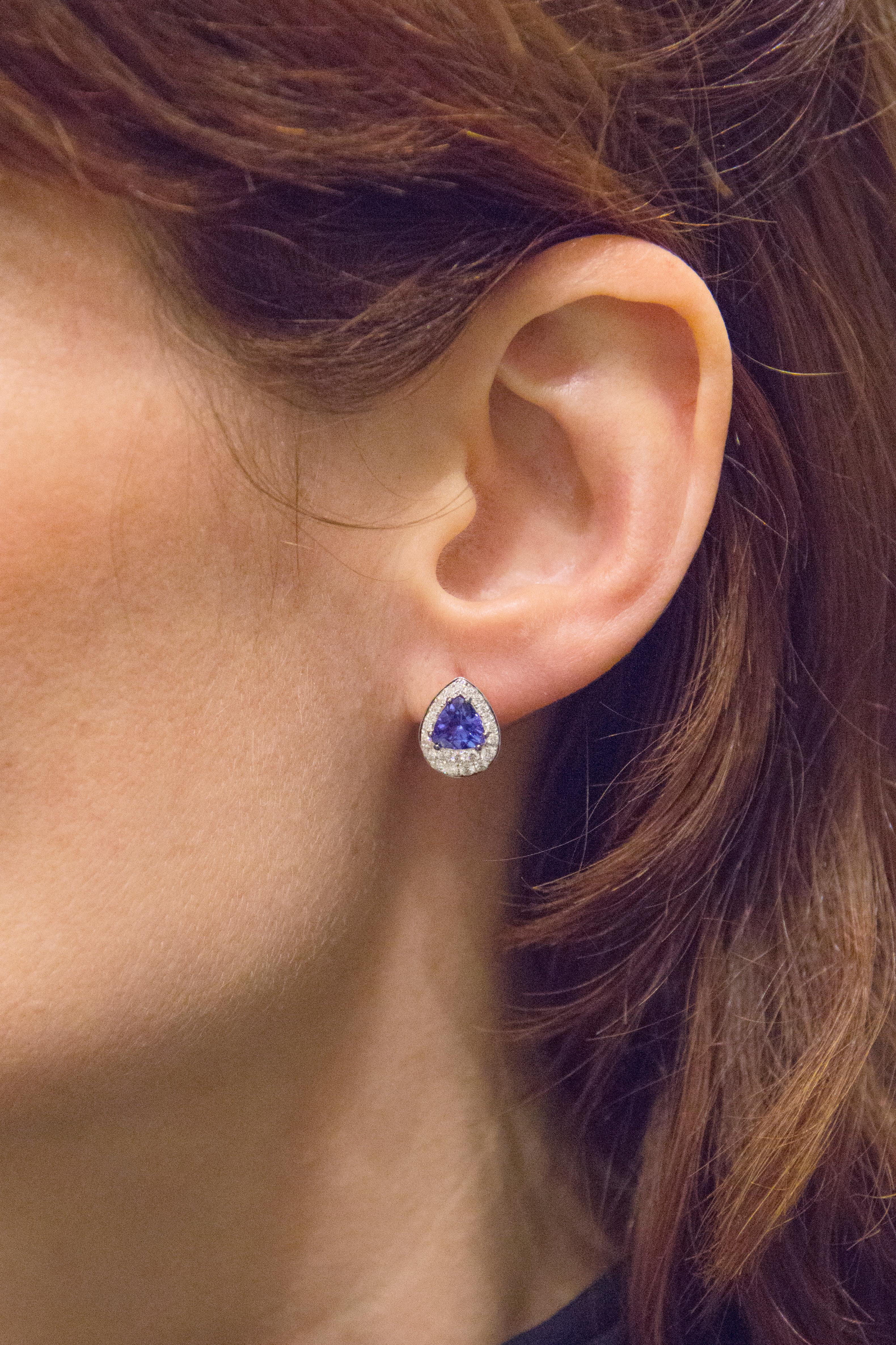 Women's Jona Tanzanite 18k Gold White Diamond Stud Earrings