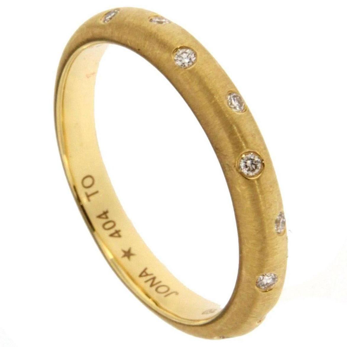 Round Cut Jona White Diamond 18 Karat Yellow Gold Band Ring