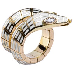 18k Gold Band Rings