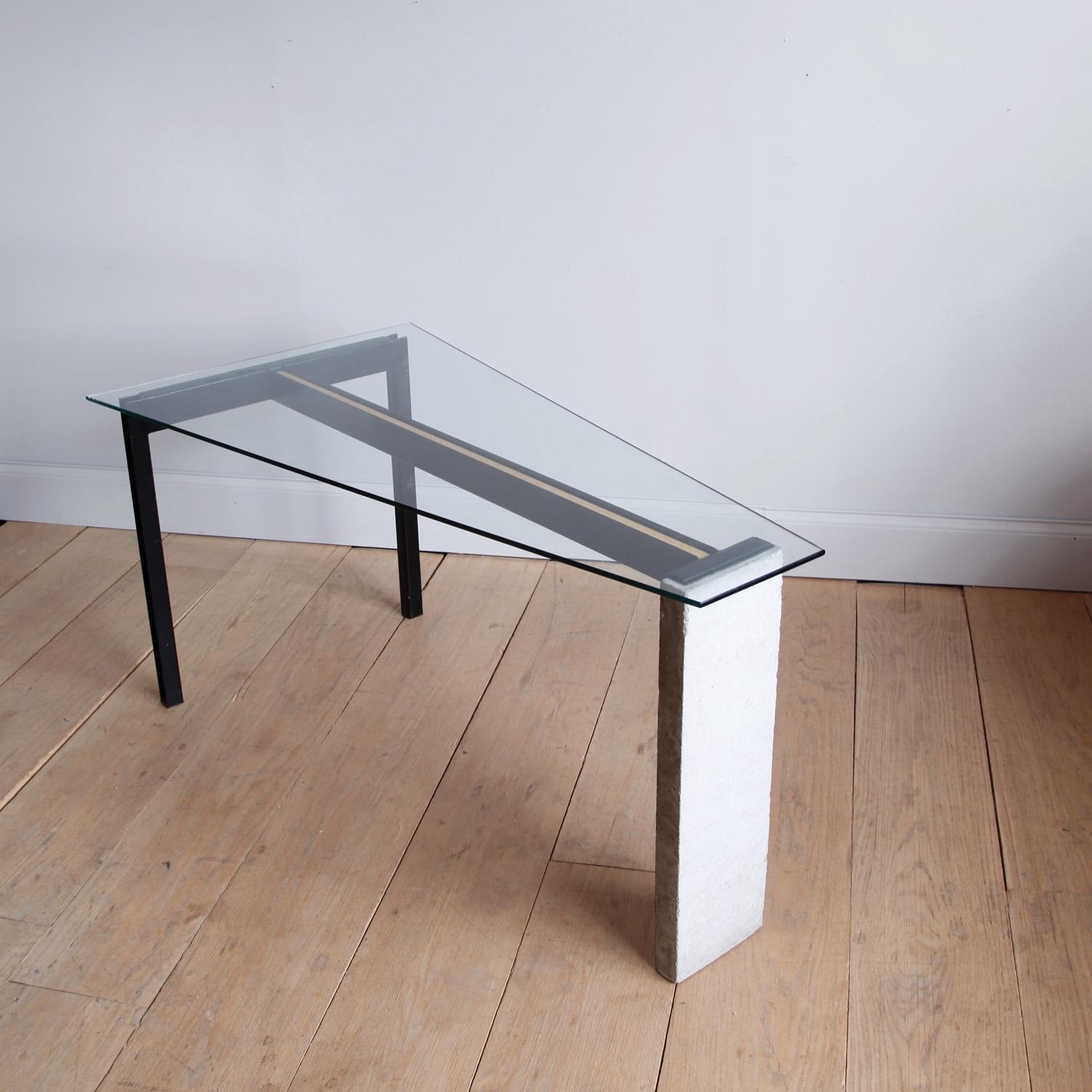 Brutalismo Tavolo in cemento e acciaio di Jonas Bohlin in vendita