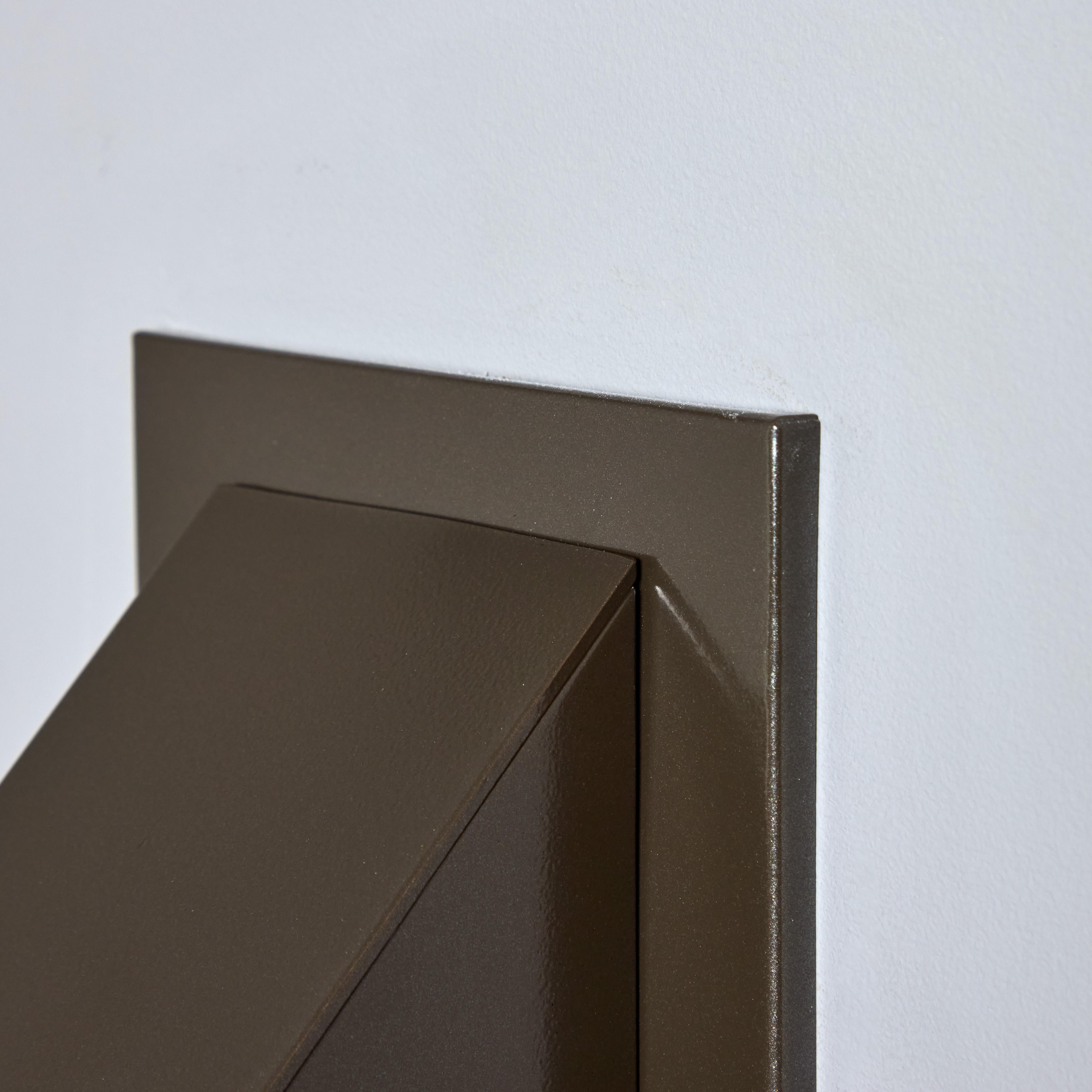 Lampada da parete 'Oxid' di Jonas Bohlin per Örsjö in bronzo dipinto In condizioni Nuovo in vendita a Glendale, CA