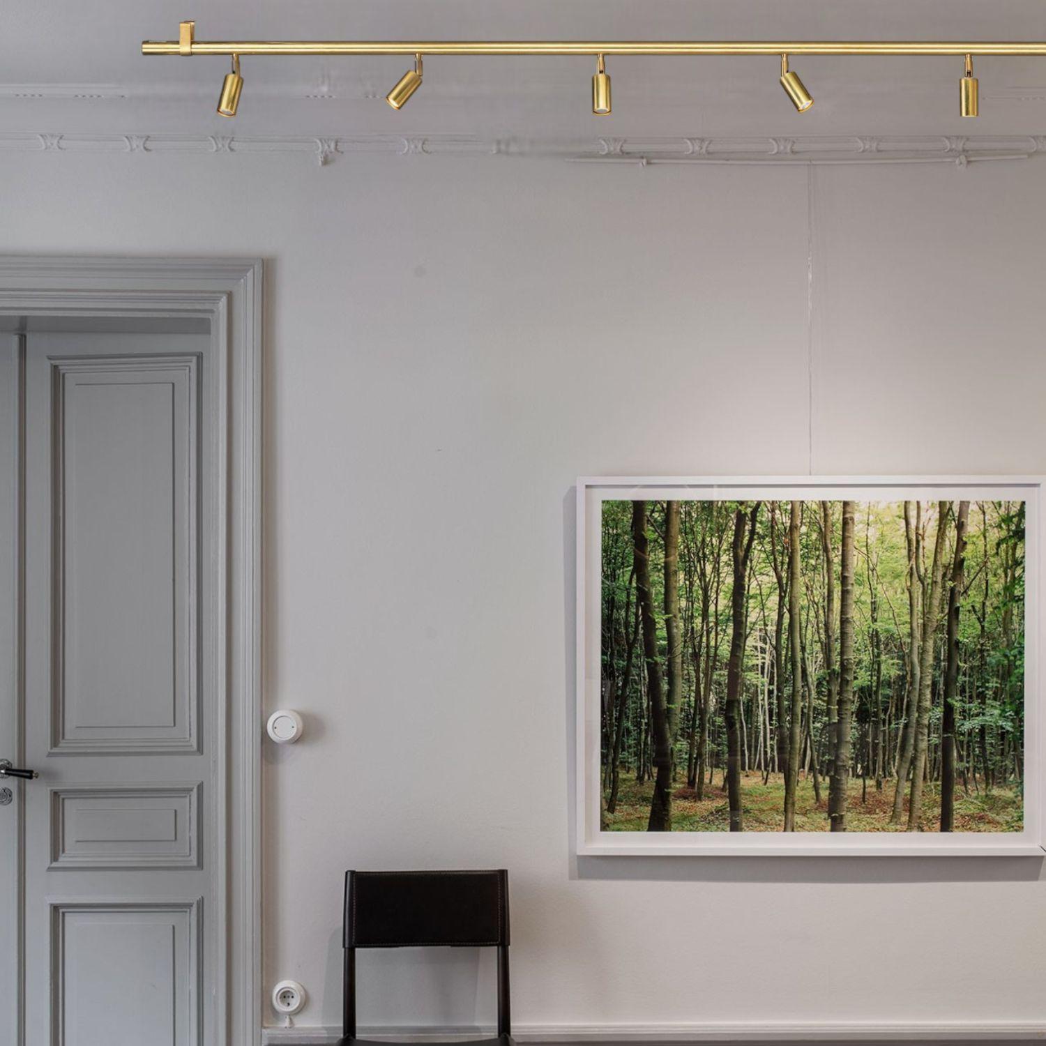 Jonas Bohlin 'Starlight 6' Brass Ceiling Light for Örsjö

Building on Örsjö's classic 'Star' design, the 'Starlight' perfects designer Bohlin's maxim of 