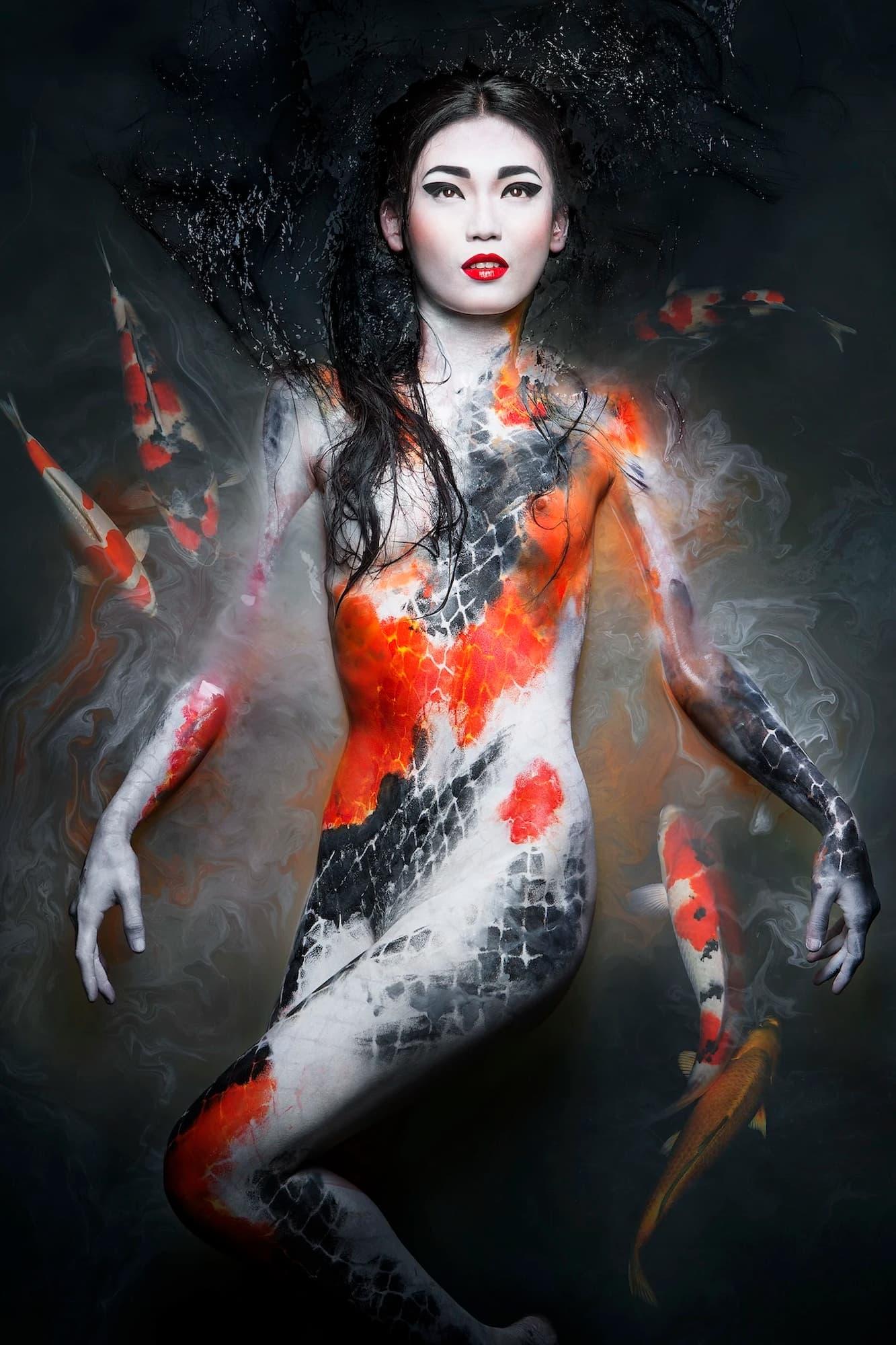 Color Photograph de JONAS LERICHE - Transcendence by Jonas Leriche - Archival Fine Art Print - Retrato - Pez
