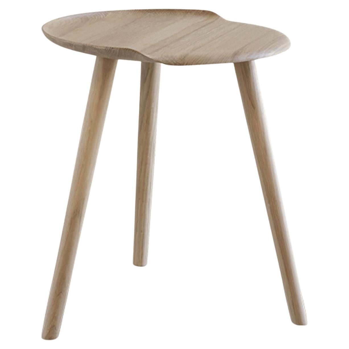 Tabouret Akande pour une collection unique de Jonas Lyndby Jensen