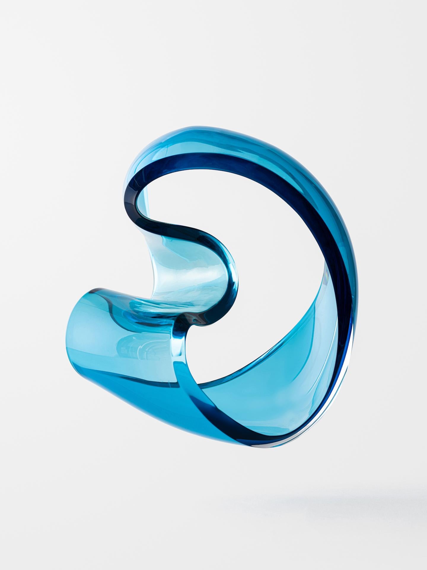 Abstract Sculpture Jonas Noël Niedermann - Loop suspendu (bleu)