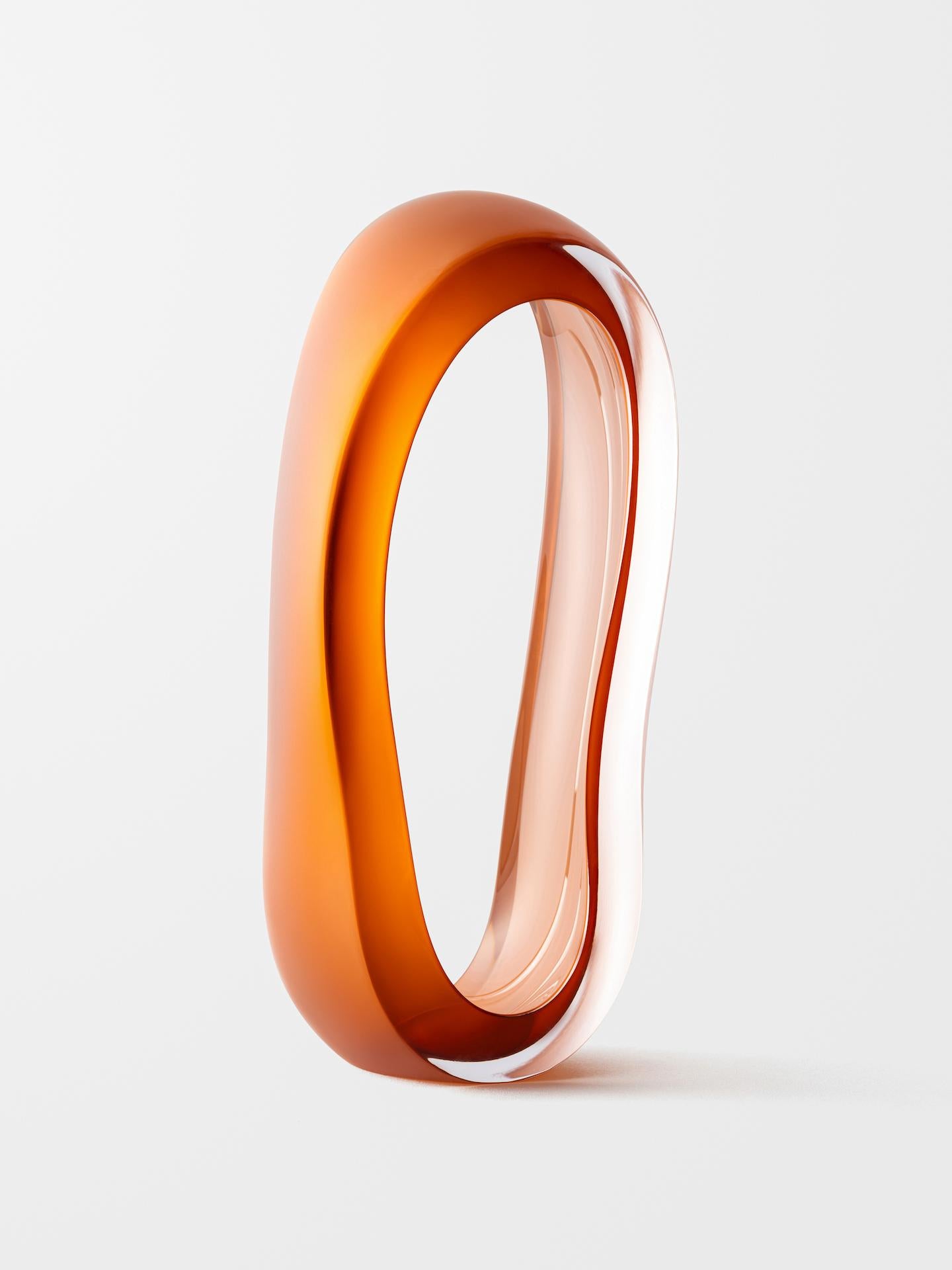 Loops (Orange) - Beige Abstract Sculpture by Jonas Noël Niedermann