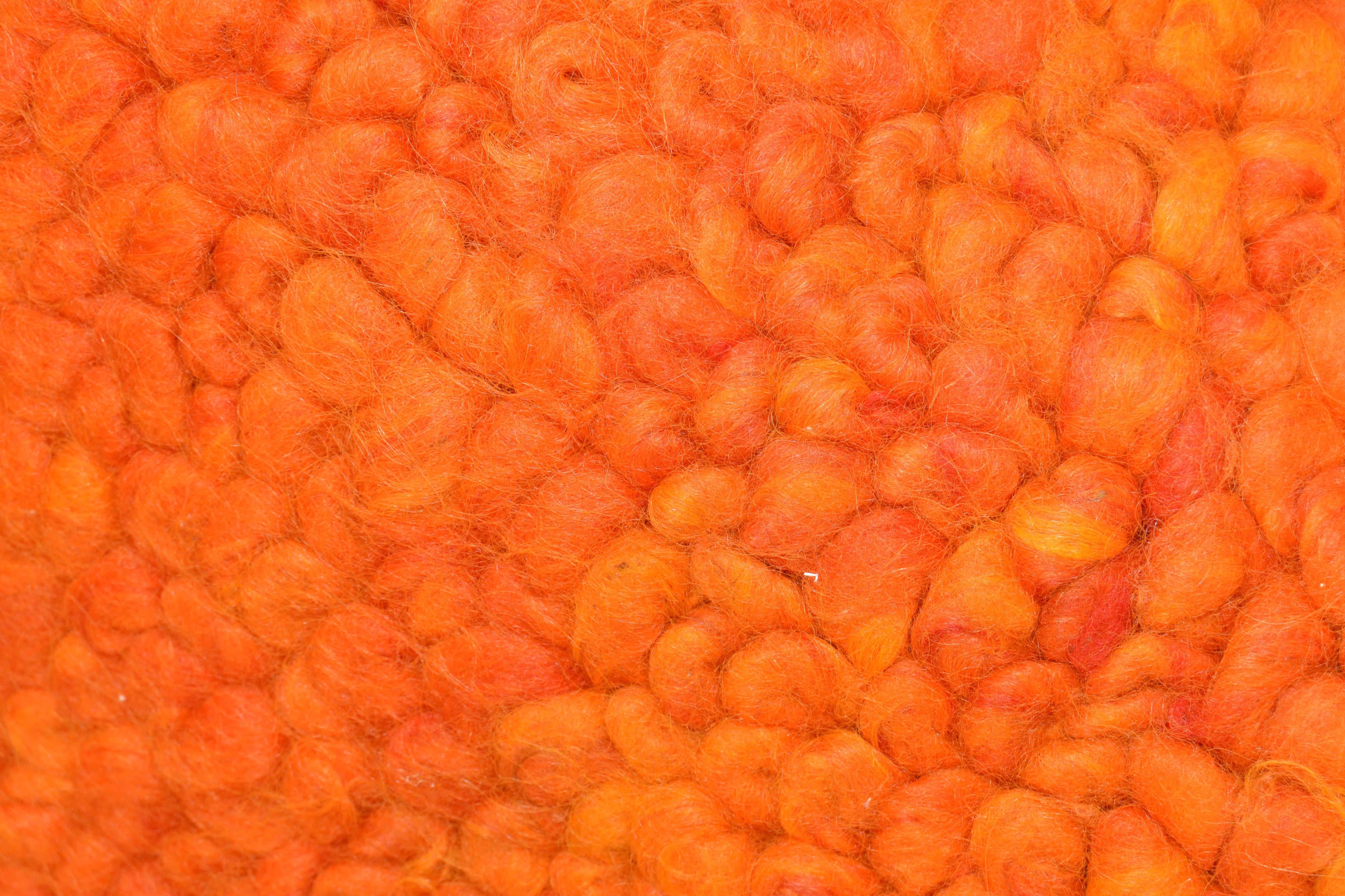 Métal Jonathan Adler ensemble de coussins Primaloft orange en duvet et flanelle style mi-siècle moderne en vente