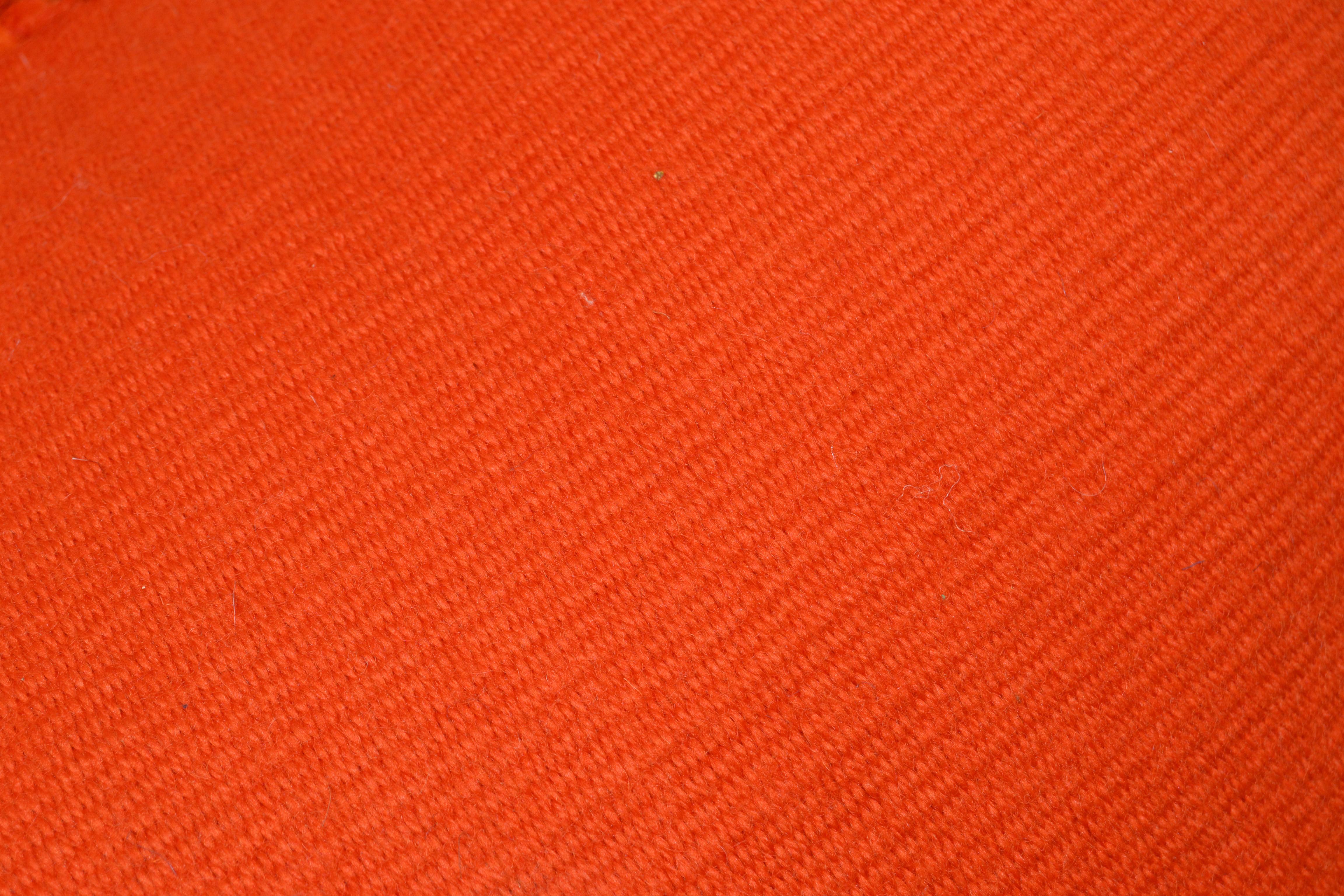 Jonathan Adler - Set di cuscini in piuma d'oca di metà secolo, Orange Flair Primaloft in vendita 1