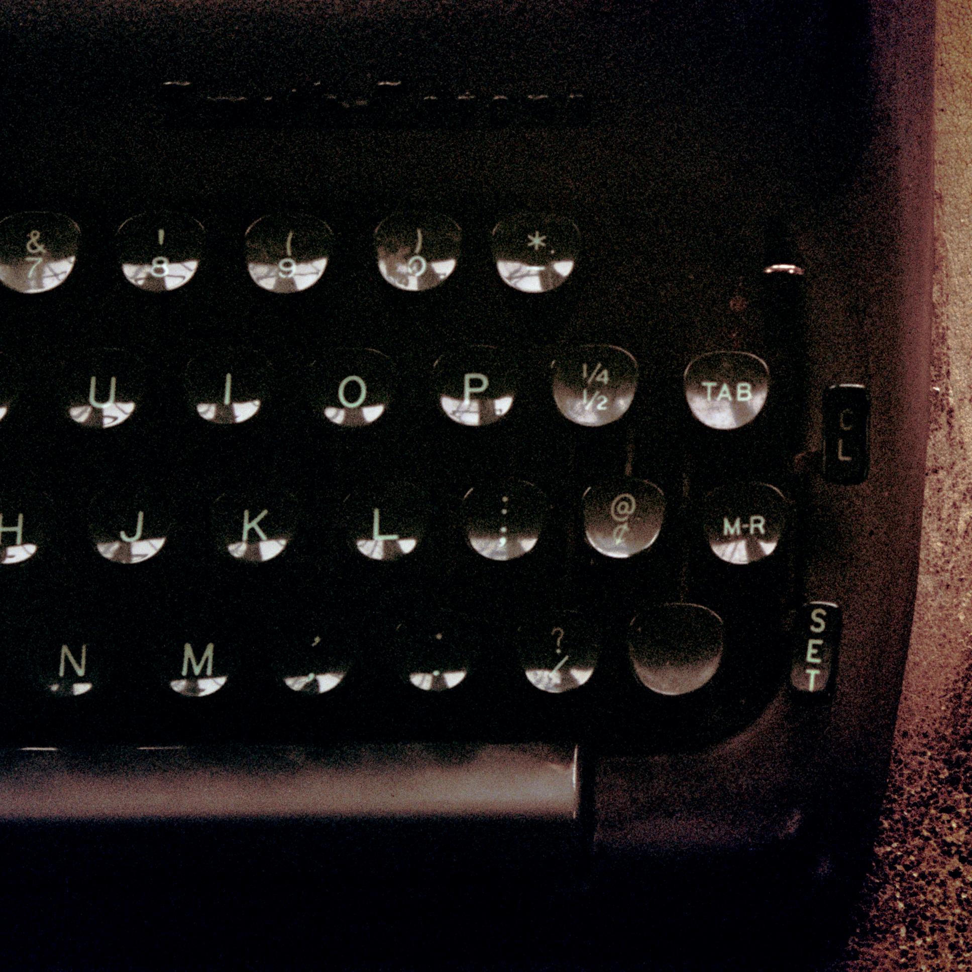 Bureau de Ward Just, Martha's Vineyard, 26 décembre 1996

X

Photographié par Jonathan Becker
Contemporain
44