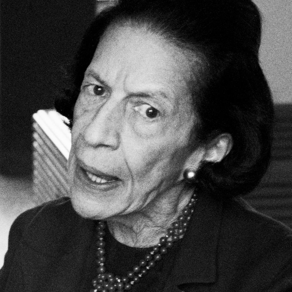 Diana Vreeland, Chelsea, New York, 1981 - Photograph de Jonathan Becker
