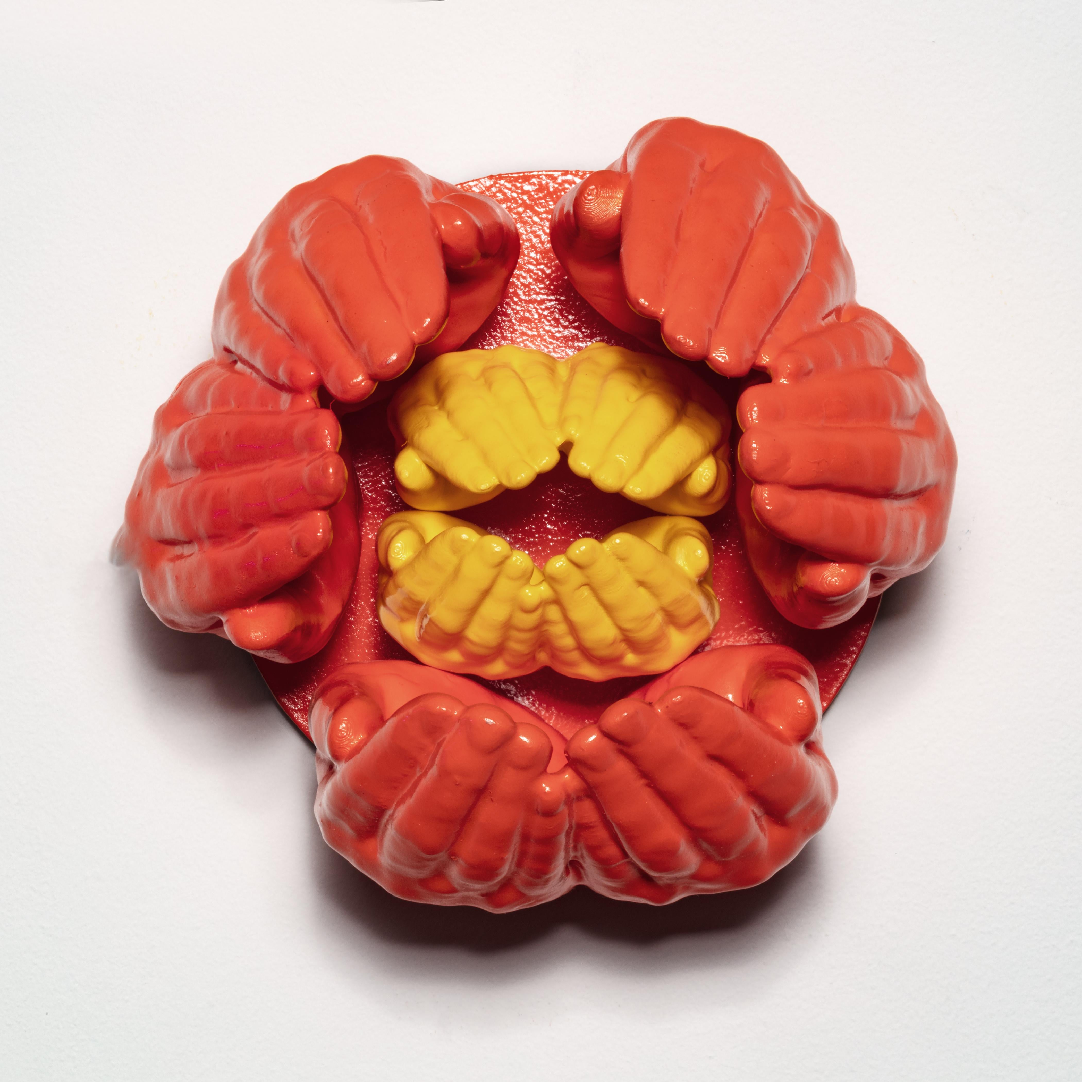 Figurative Sculpture di Jonathan Ferrara - In fiore (arancione e giallo)