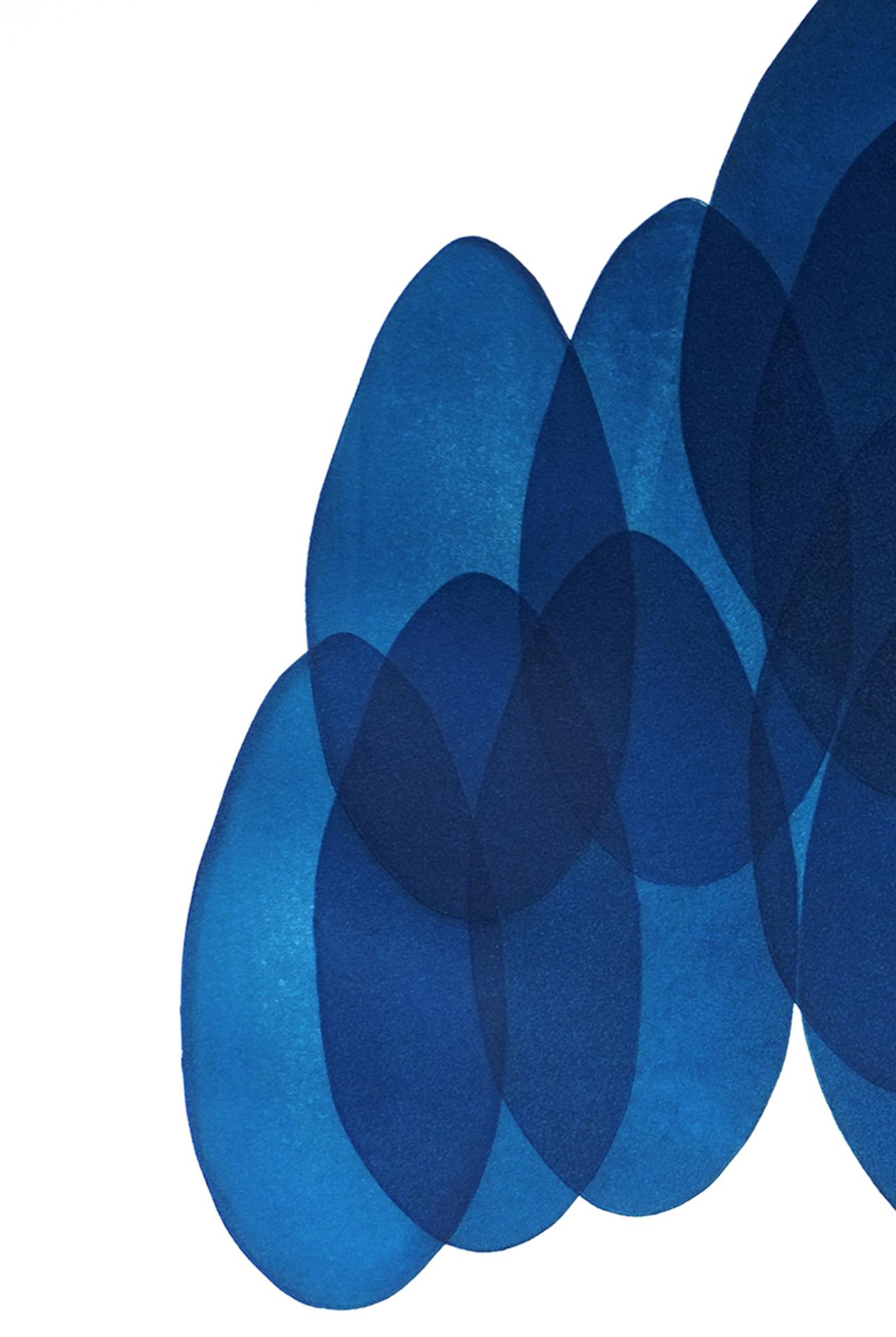 NV24, Originale zeitgenössische Kunst, abstrakte blaue und weiße Kunst, geometrische Kunst  (Violett), Still-Life Print, von Jonathan Moss
